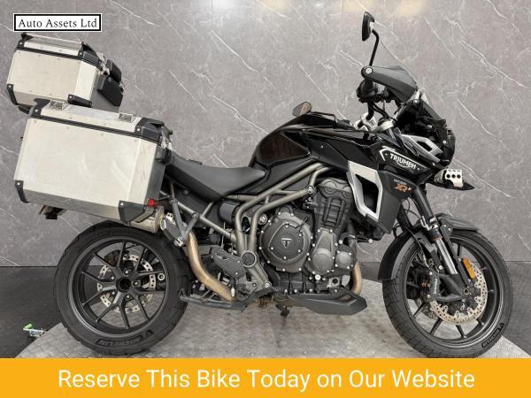 Triumph Explorer 1215 XRX Adventure Petrol Manual Euro 4 (139 ps)
