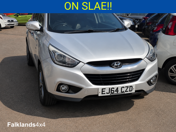 Hyundai ix35 2.0 CRDi SE SUV 5dr Diesel Manual 4WD Euro 5 (134 bhp)