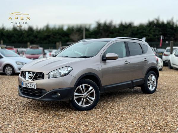 Nissan Qashqai 1.5 dCi n-tec SUV 5dr Diesel Manual 2WD Euro 4 (106 ps)