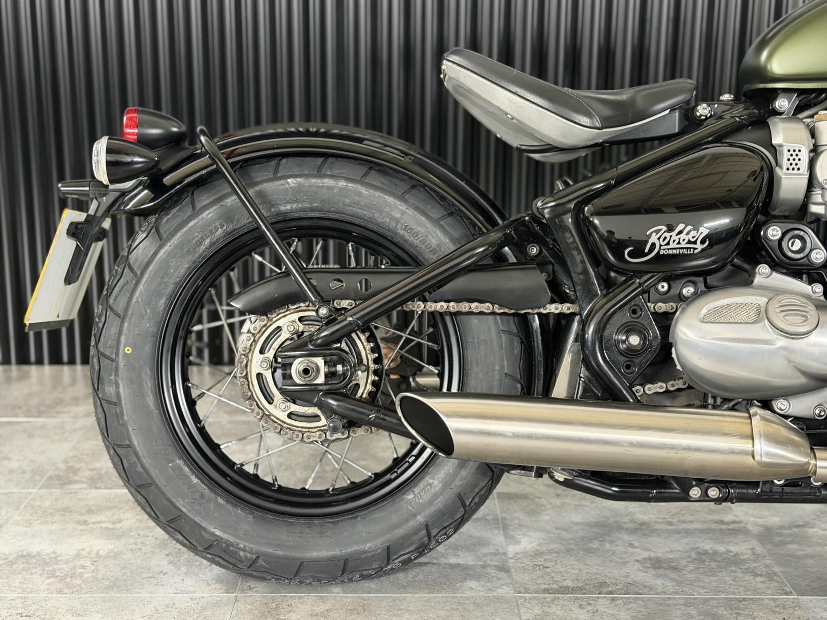 Triumph Bobber 1200 Custom Cruiser Petrol Manual Euro 4 (77 ps)