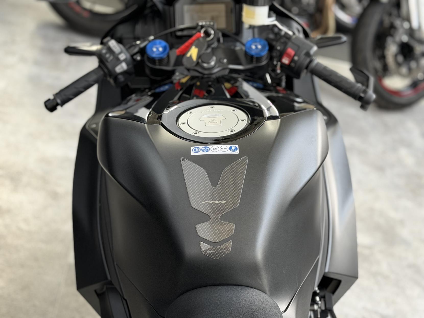 Honda CBR600RR 600 Super Sports Petrol Manual Euro 5 (121 ps)