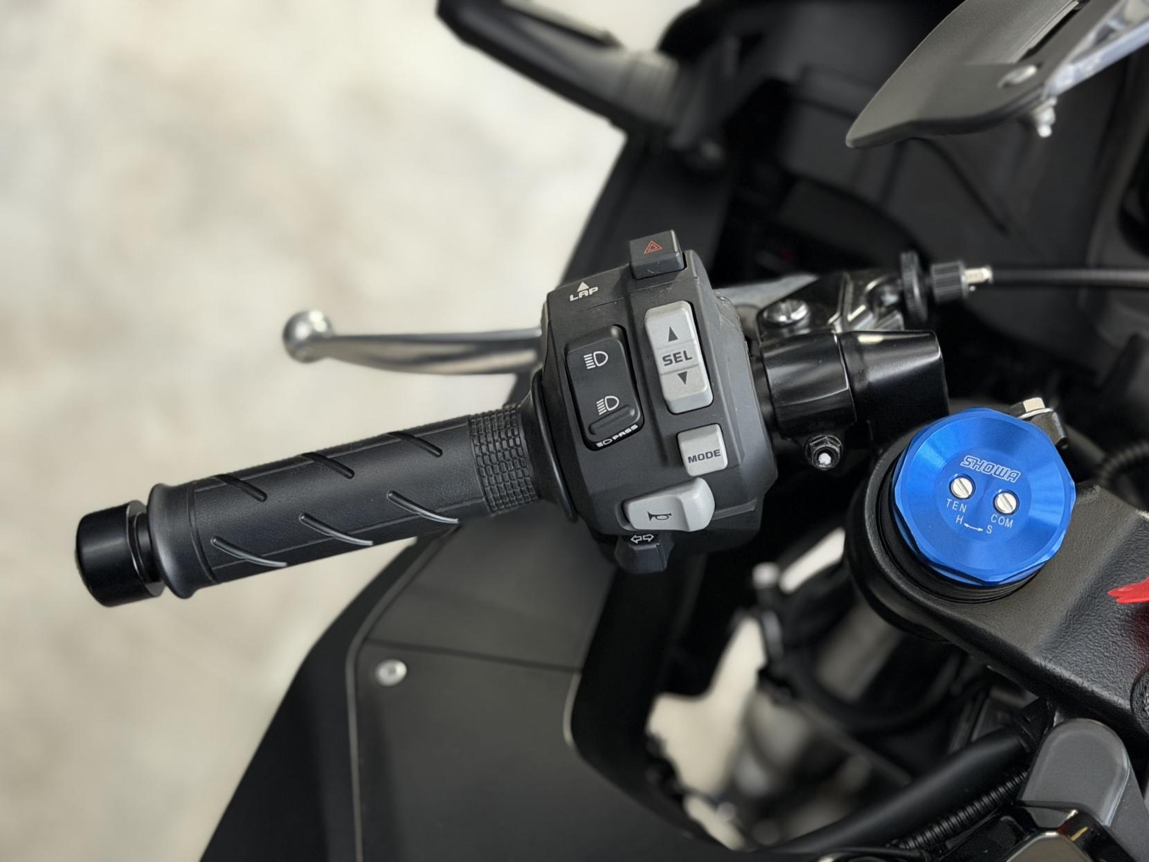 Honda CBR600RR 600 Super Sports Petrol Manual Euro 5 (121 ps)