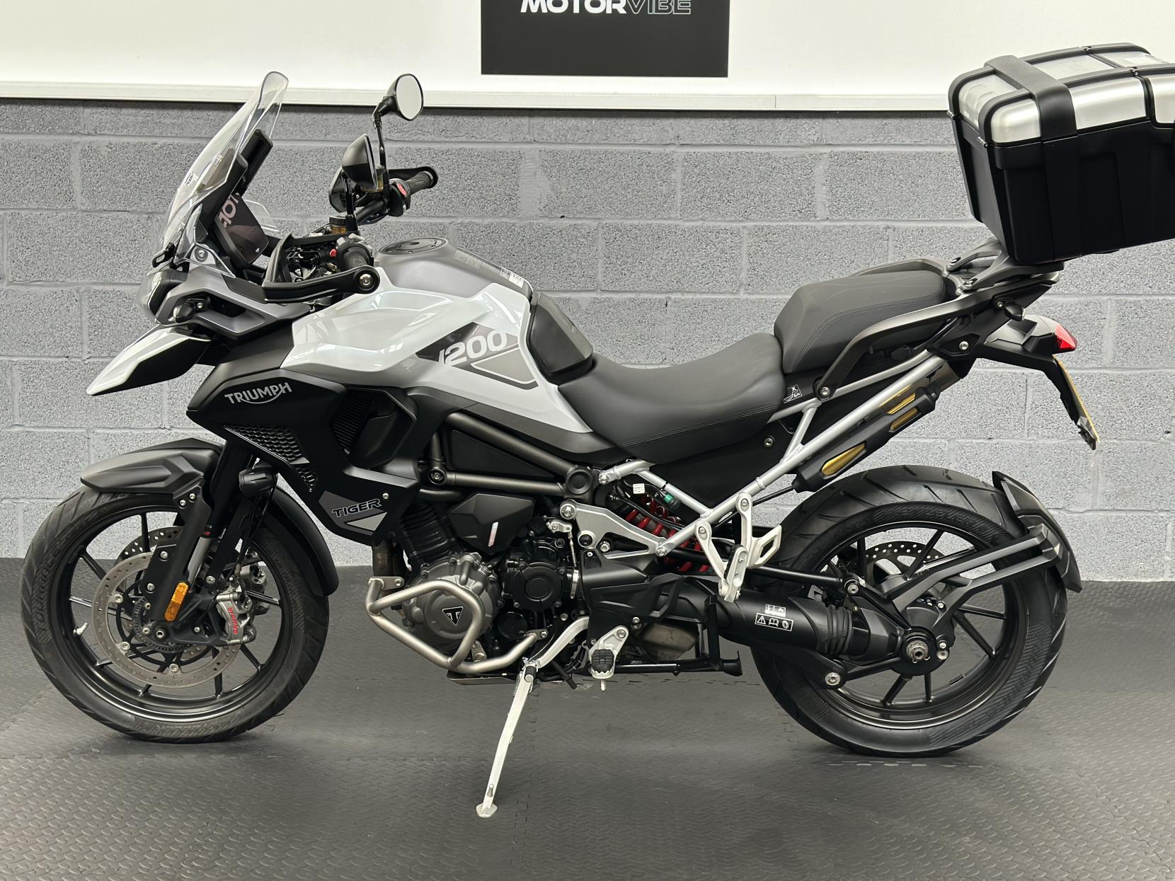 Triumph Tiger 1200 1200 GT Pro Adventure Petrol Manual Euro 5 (150 ps)