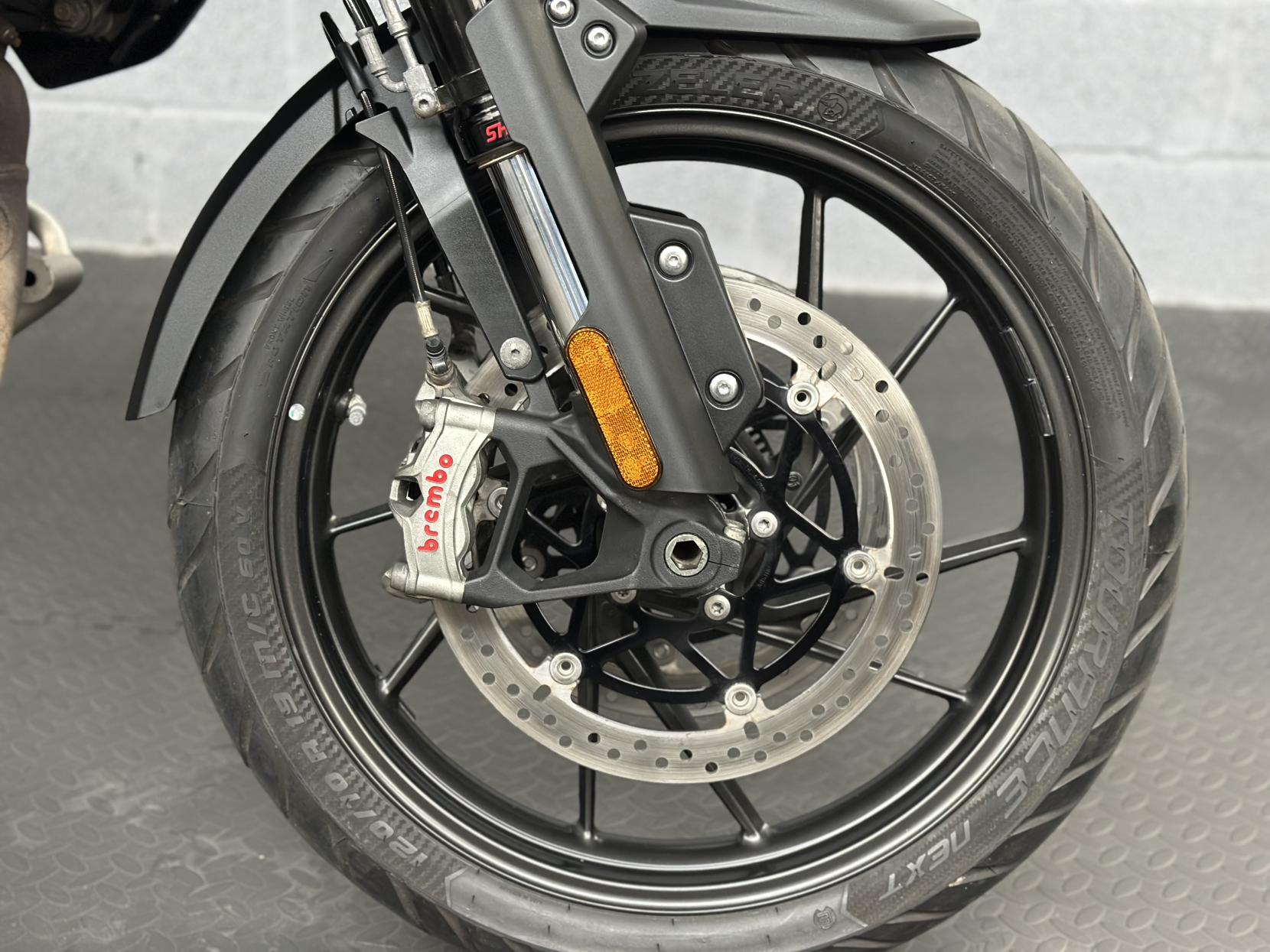 Triumph Tiger 1200 1200 GT Pro Adventure Petrol Manual Euro 5 (150 ps)