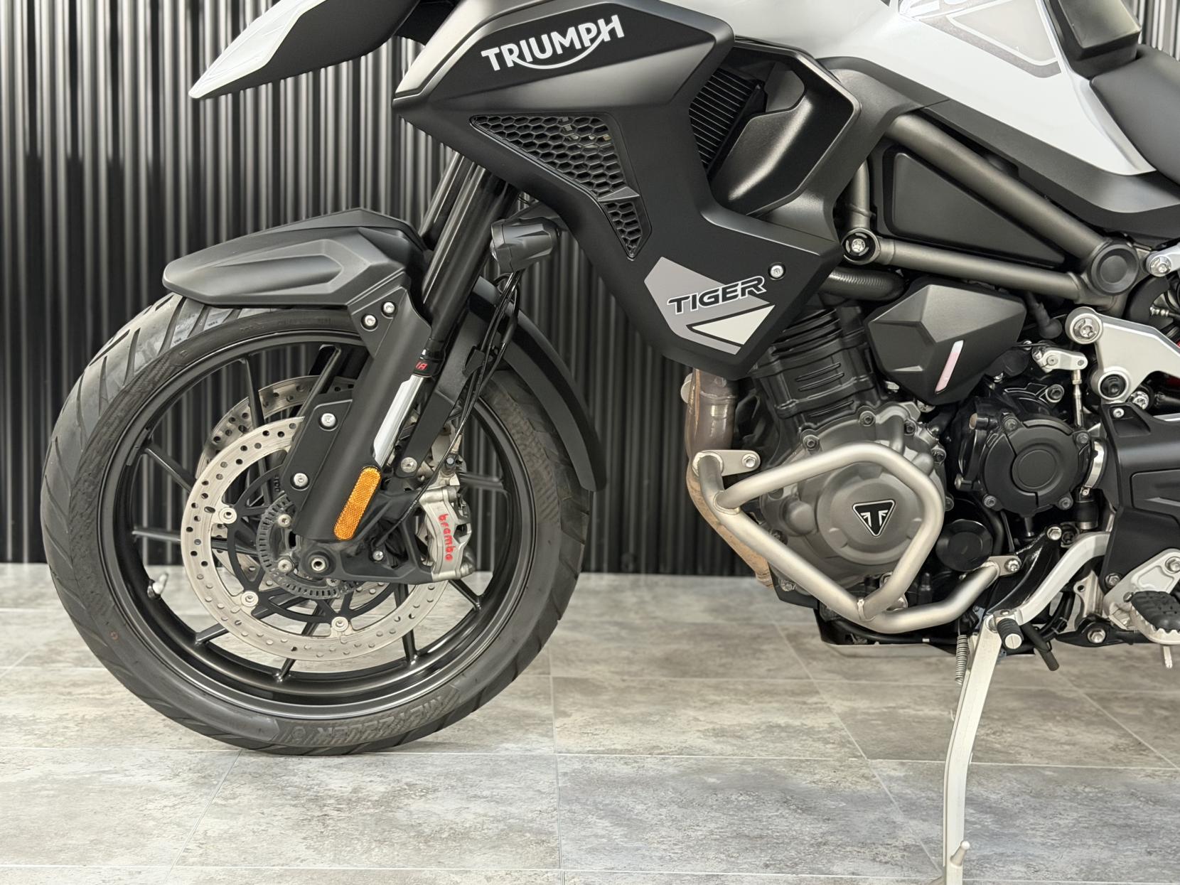 Triumph Tiger 1200 1200 GT Pro Adventure Petrol Manual Euro 5 (150 ps)