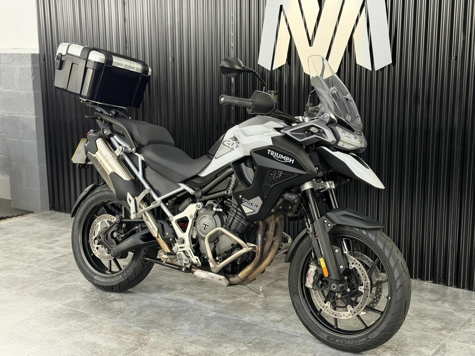 Triumph Tiger 1200 1200 GT Pro Adventure Petrol Manual Euro 5 (150 ps)