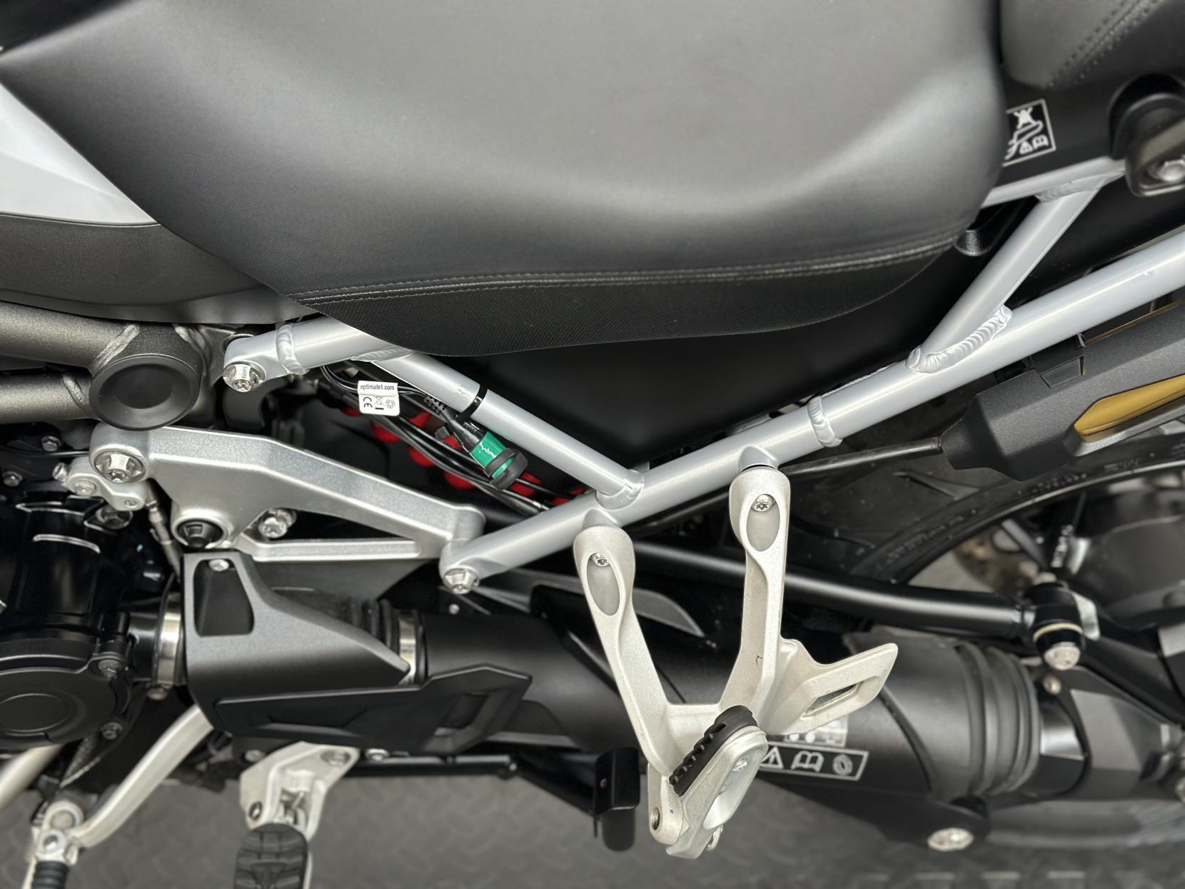 Triumph Tiger 1200 1200 GT Pro Adventure Petrol Manual Euro 5 (150 ps)