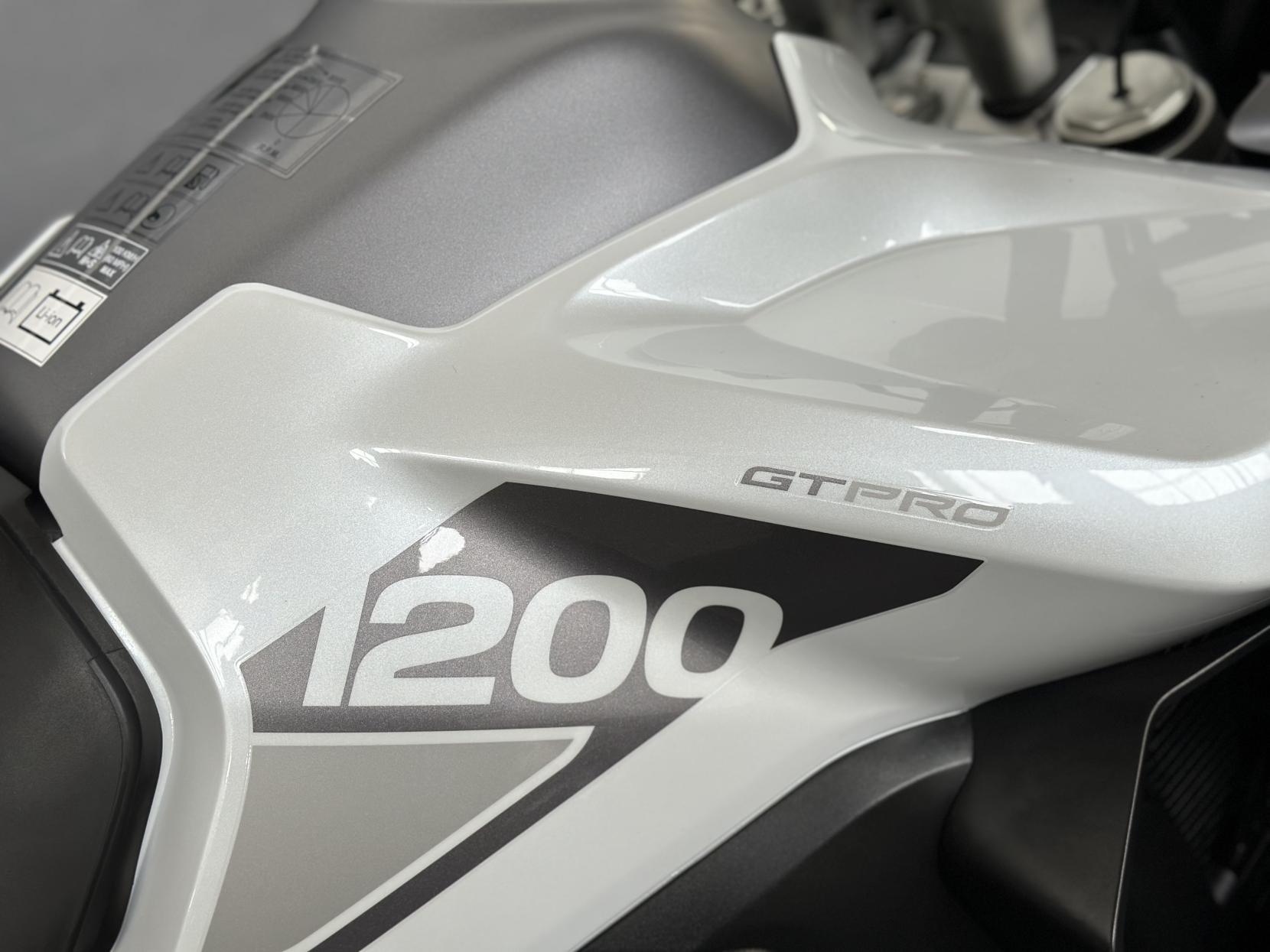 Triumph Tiger 1200 1200 GT Pro Adventure Petrol Manual Euro 5 (150 ps)