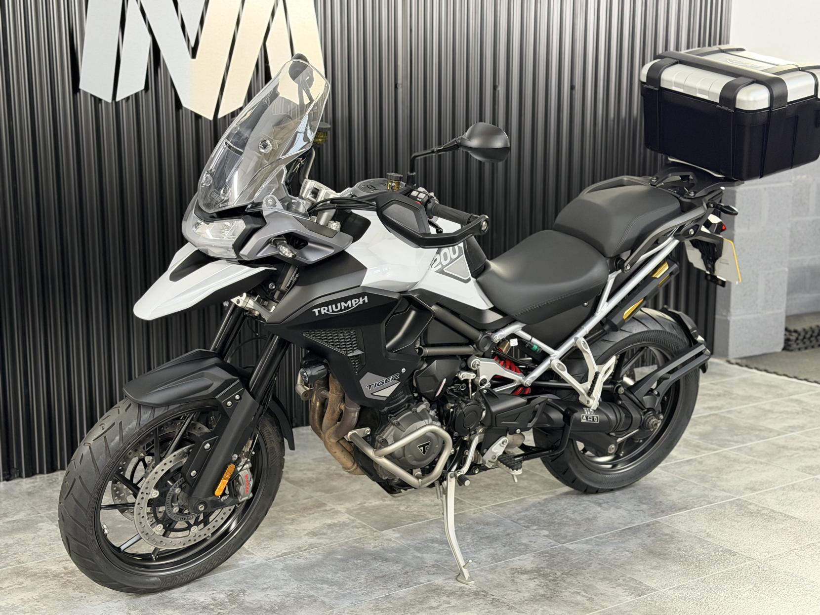 Triumph Tiger 1200 1200 GT Pro Adventure Petrol Manual Euro 5 (150 ps)