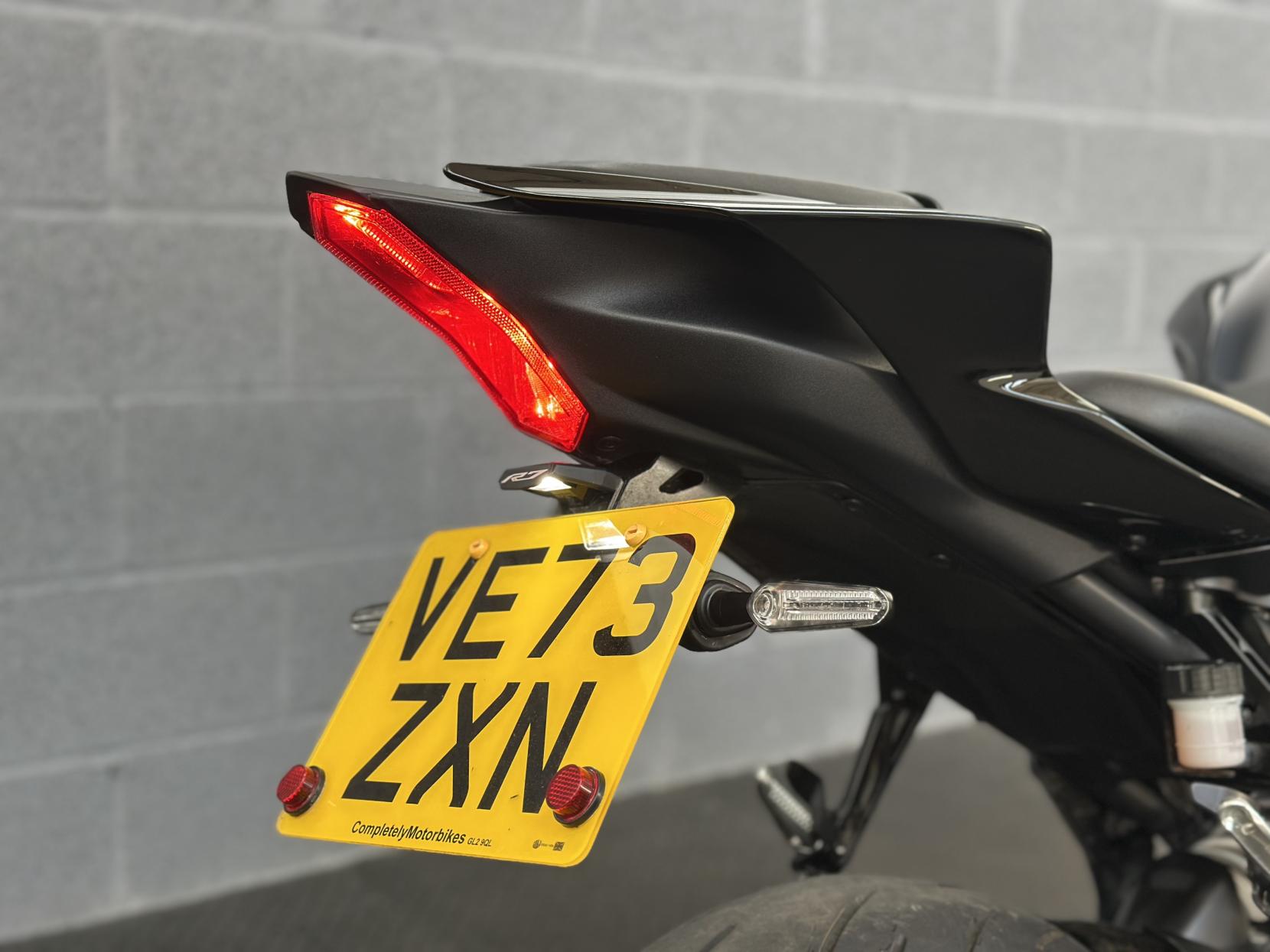 Yamaha R7 700 Super Sports Petrol Manual Euro 5 (73 ps)