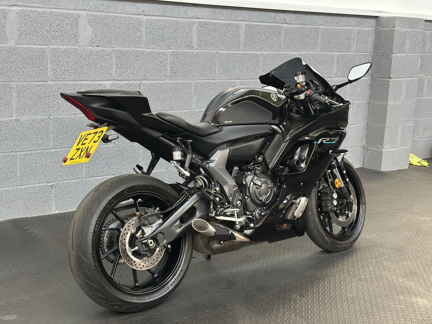Yamaha R7 700 Super Sports Petrol Manual Euro 5 (73 ps)