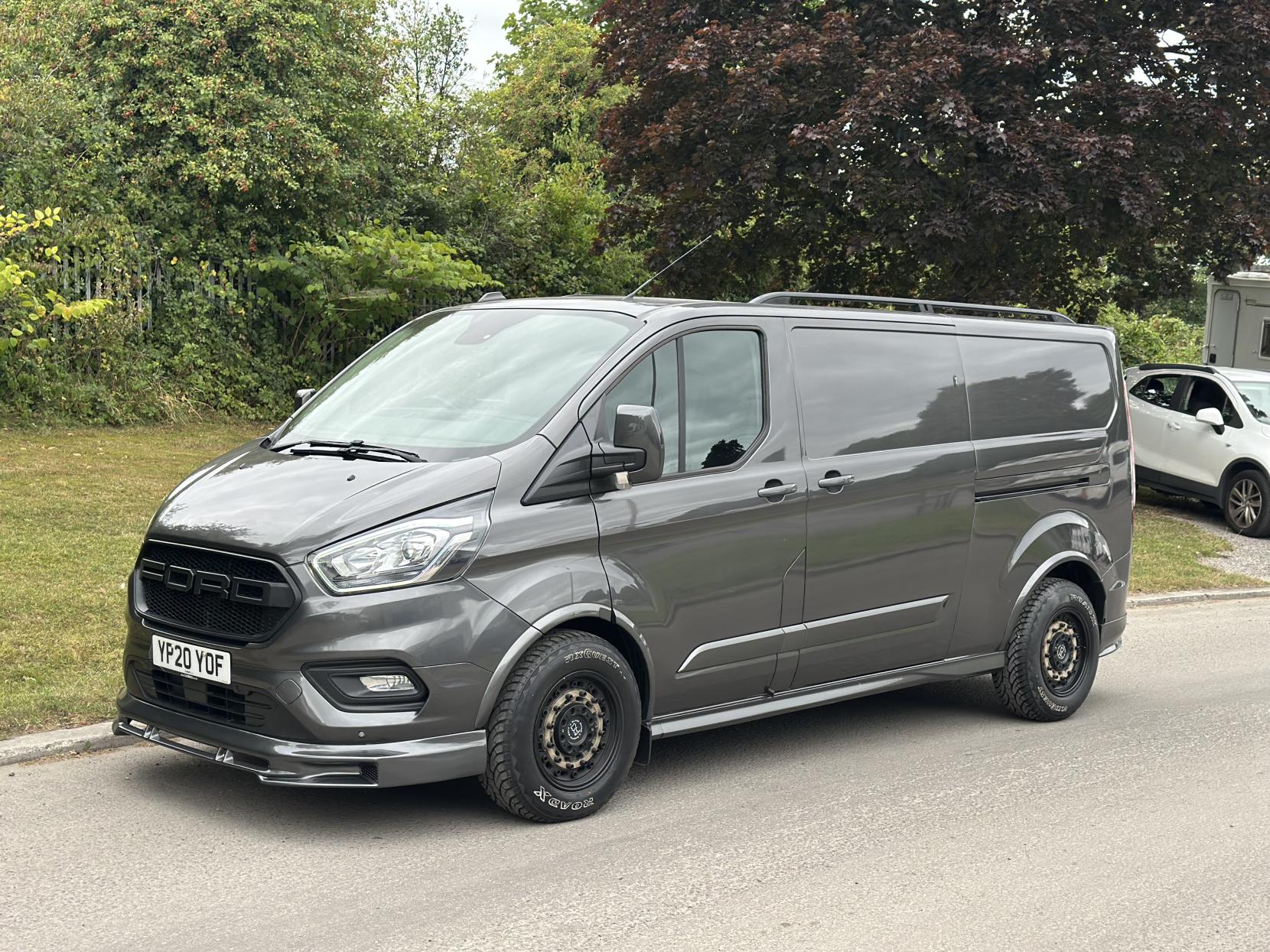 Ford Transit Custom 2.0 300 EcoBlue Limited Panel Van 5dr Diesel Manual L2 H1 Euro 6 (s/s) (130 ps)