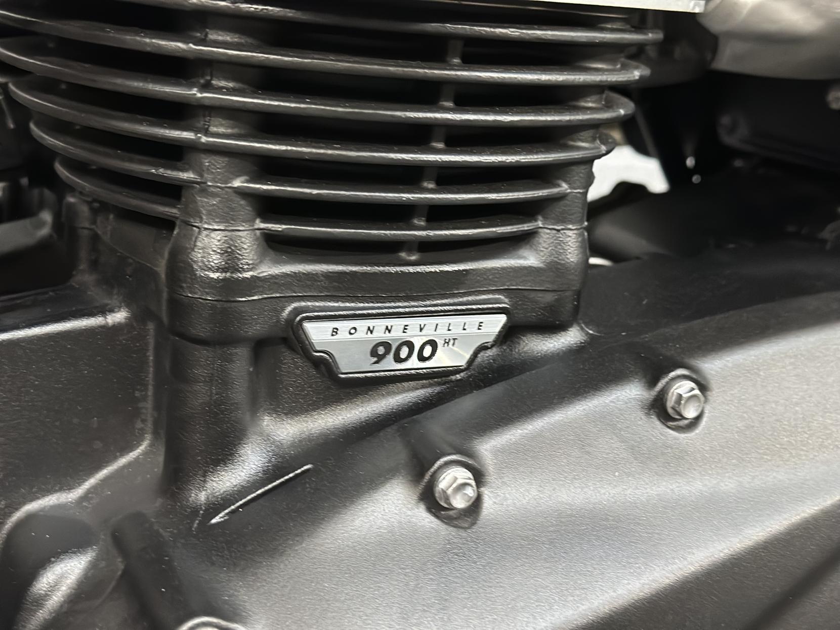 Triumph Street Scrambler 900 Roadster/Retro Petrol Manual Euro 5 (65 ps)