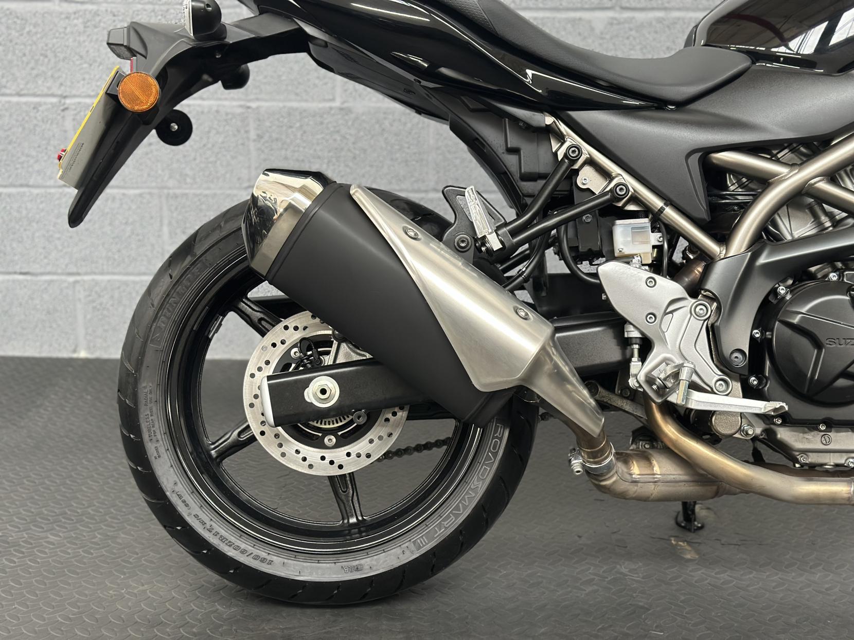 Suzuki SV650 650 Naked Petrol Manual Euro 5 (73 ps)