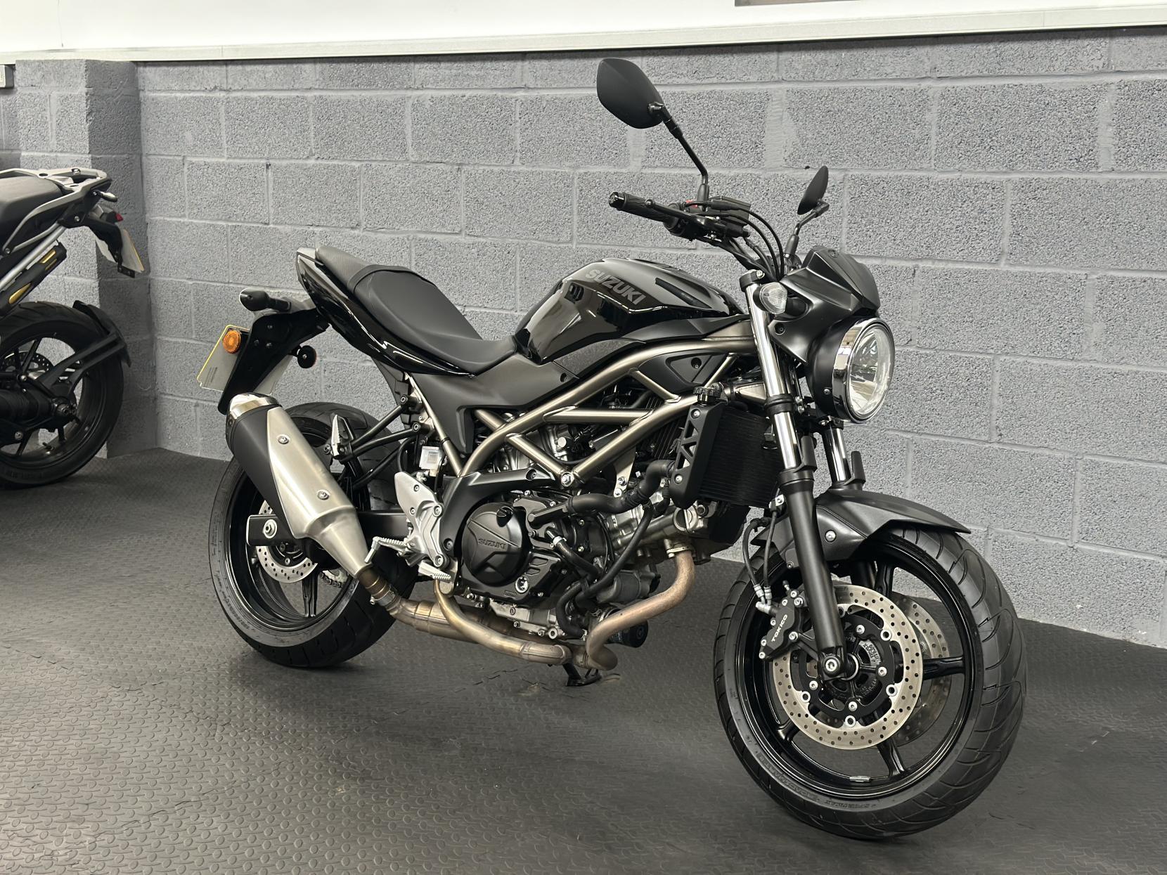 Suzuki SV650 650 Naked Petrol Manual Euro 5 (73 ps)