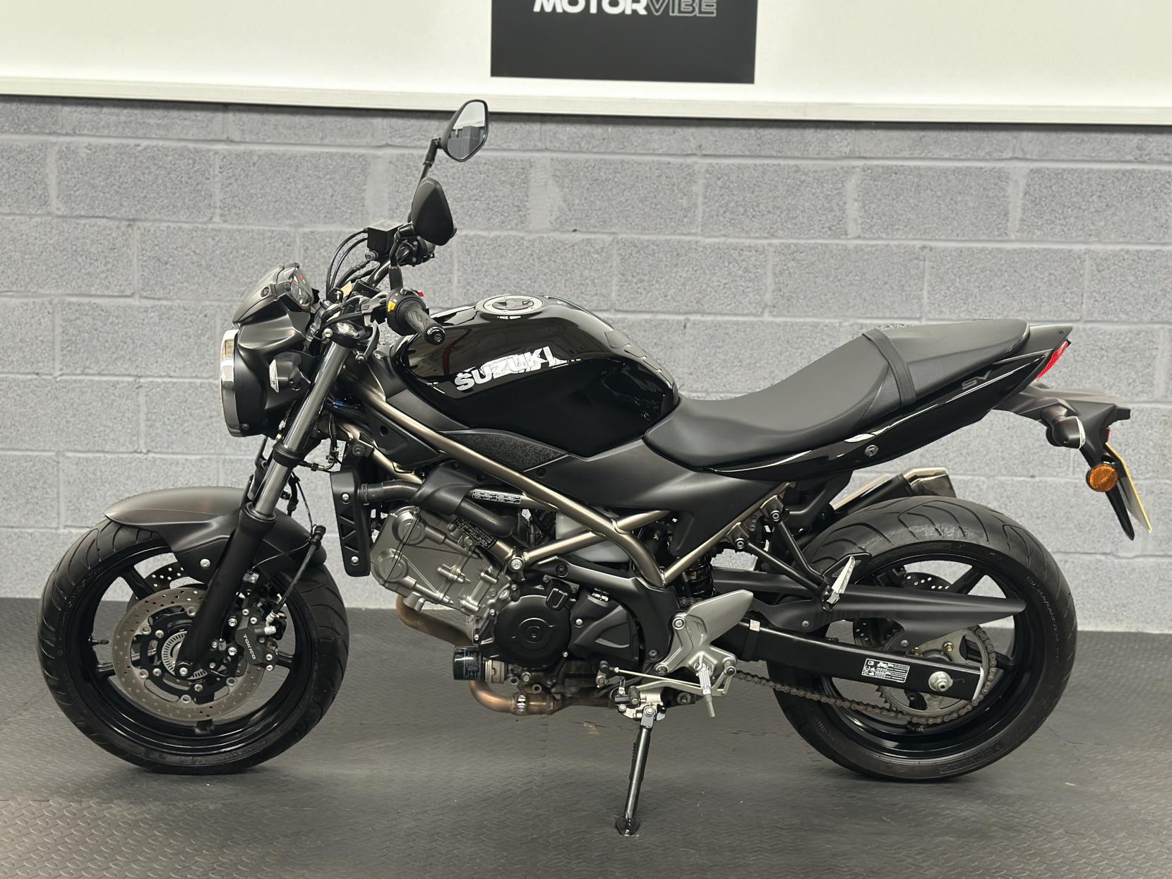 Suzuki SV650 650 Naked Petrol Manual Euro 5 (73 ps)