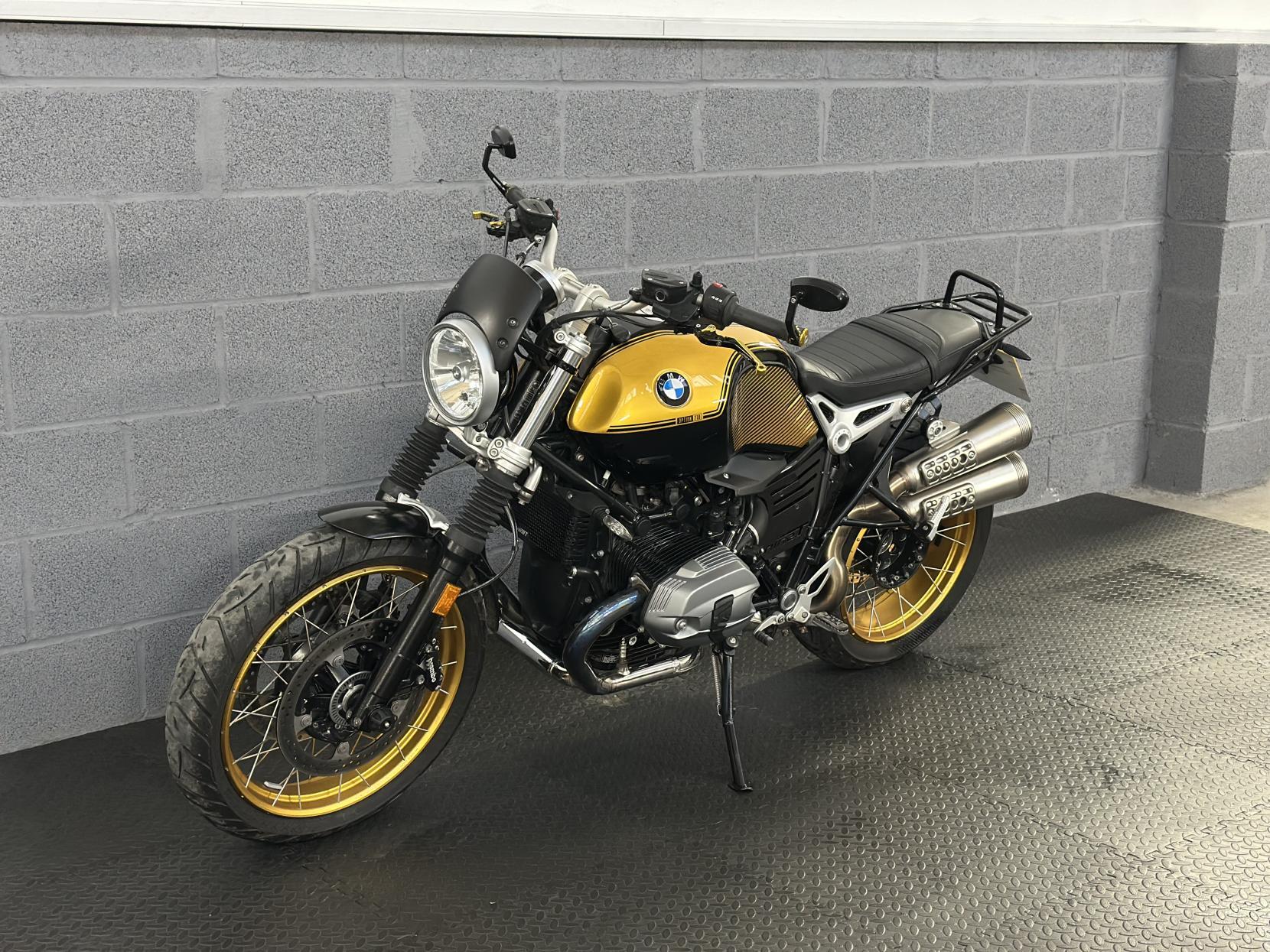 BMW R nineT Scrambler 1170 X Roadster/Retro Petrol Manual Euro 4 (110 ps)