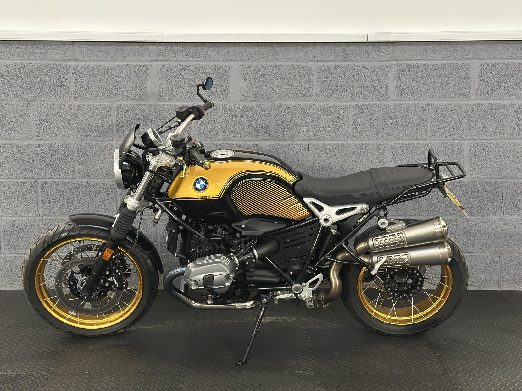 BMW R nineT Scrambler 1170 X Roadster/Retro Petrol Manual Euro 4 (110 ps)