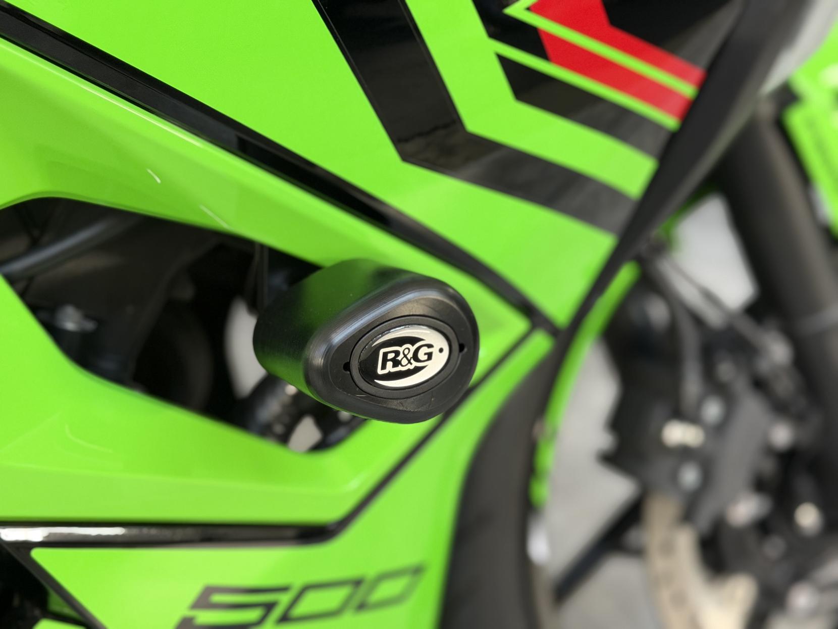 Kawasaki Ninja 500 500 SE Super Sports Petrol Manual Euro 5 (45 ps)