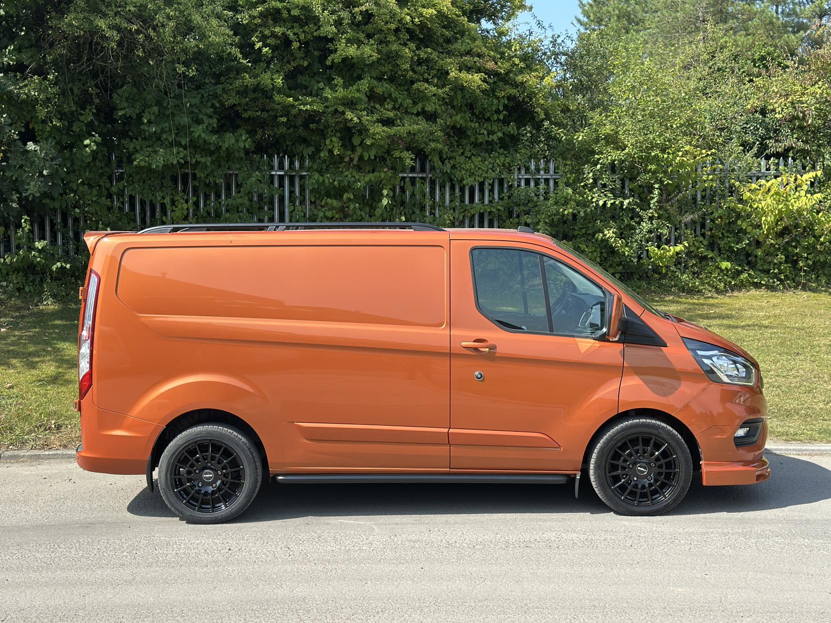 Ford Transit Custom 2.0 300 EcoBlue Limited Panel Van 5dr Diesel Manual L1 H1 Euro 6 (s/s) (170 ps)