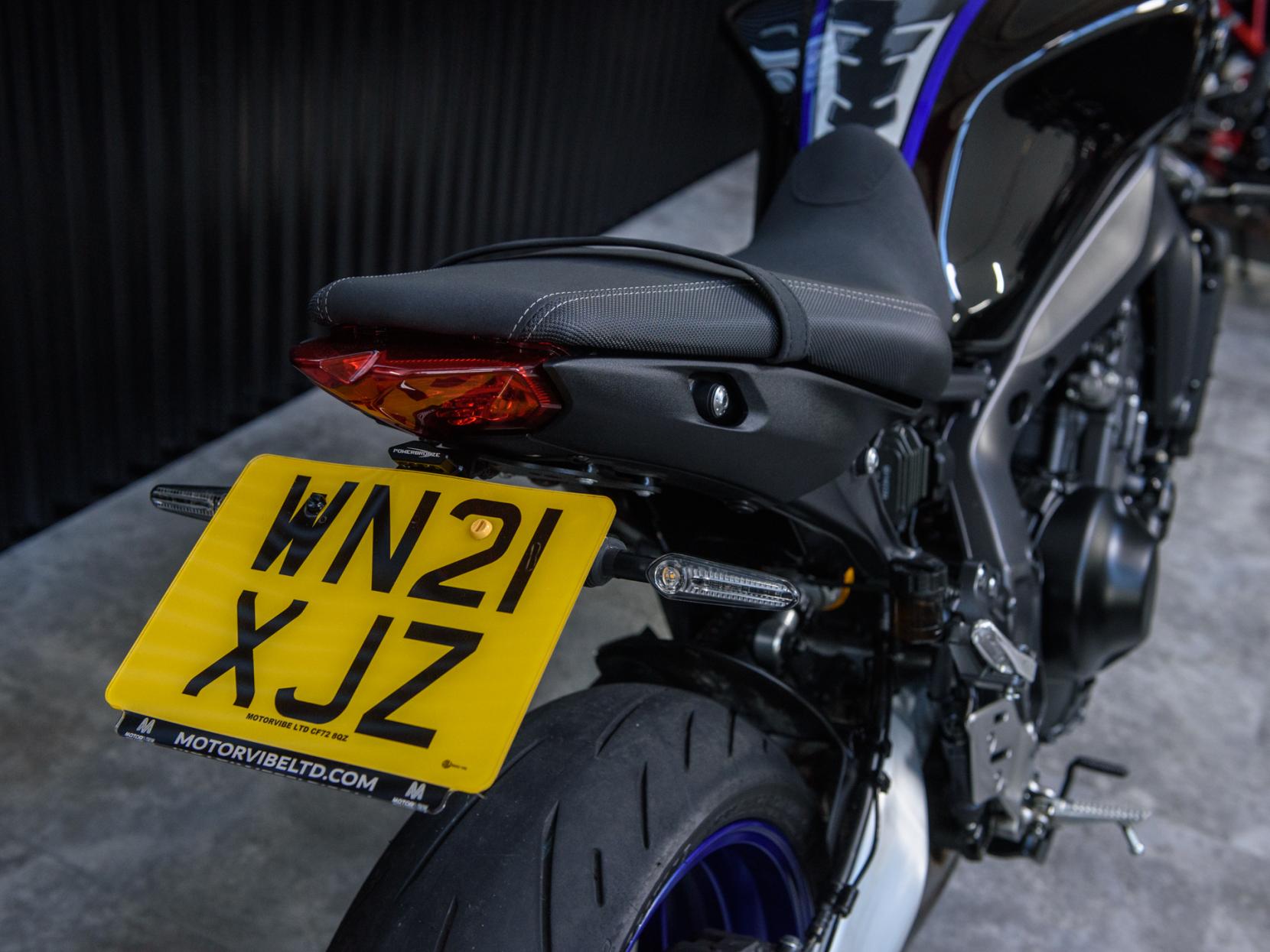 Yamaha MT-09 900 SP Hyper-naked Petrol Manual Euro 5 (119 ps)