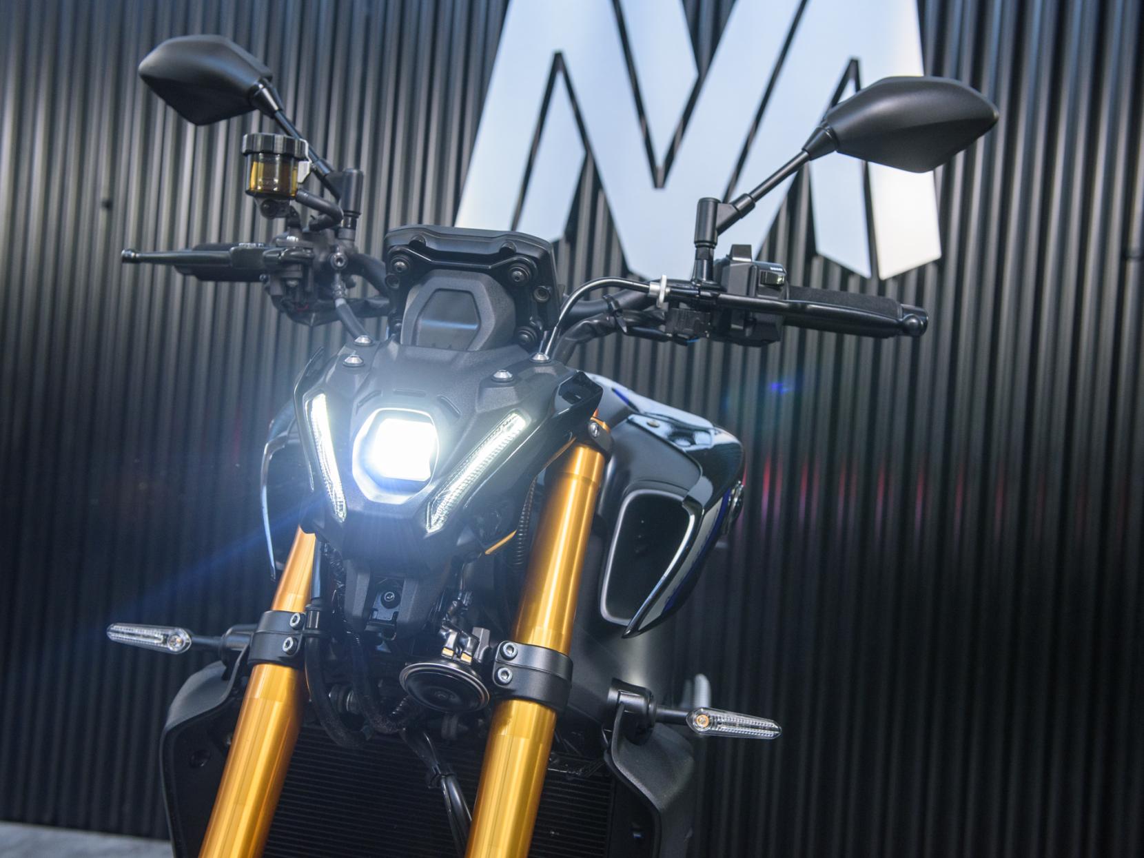 Yamaha MT-09 900 SP Hyper-naked Petrol Manual Euro 5 (119 ps)