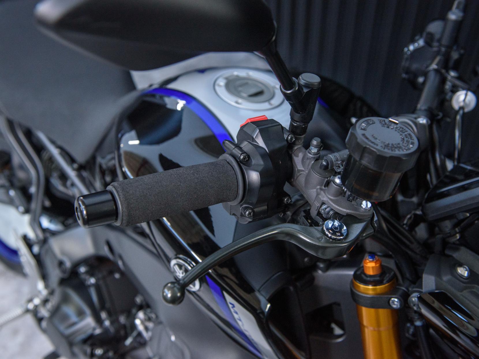 Yamaha MT-09 900 SP Hyper-naked Petrol Manual Euro 5 (119 ps)