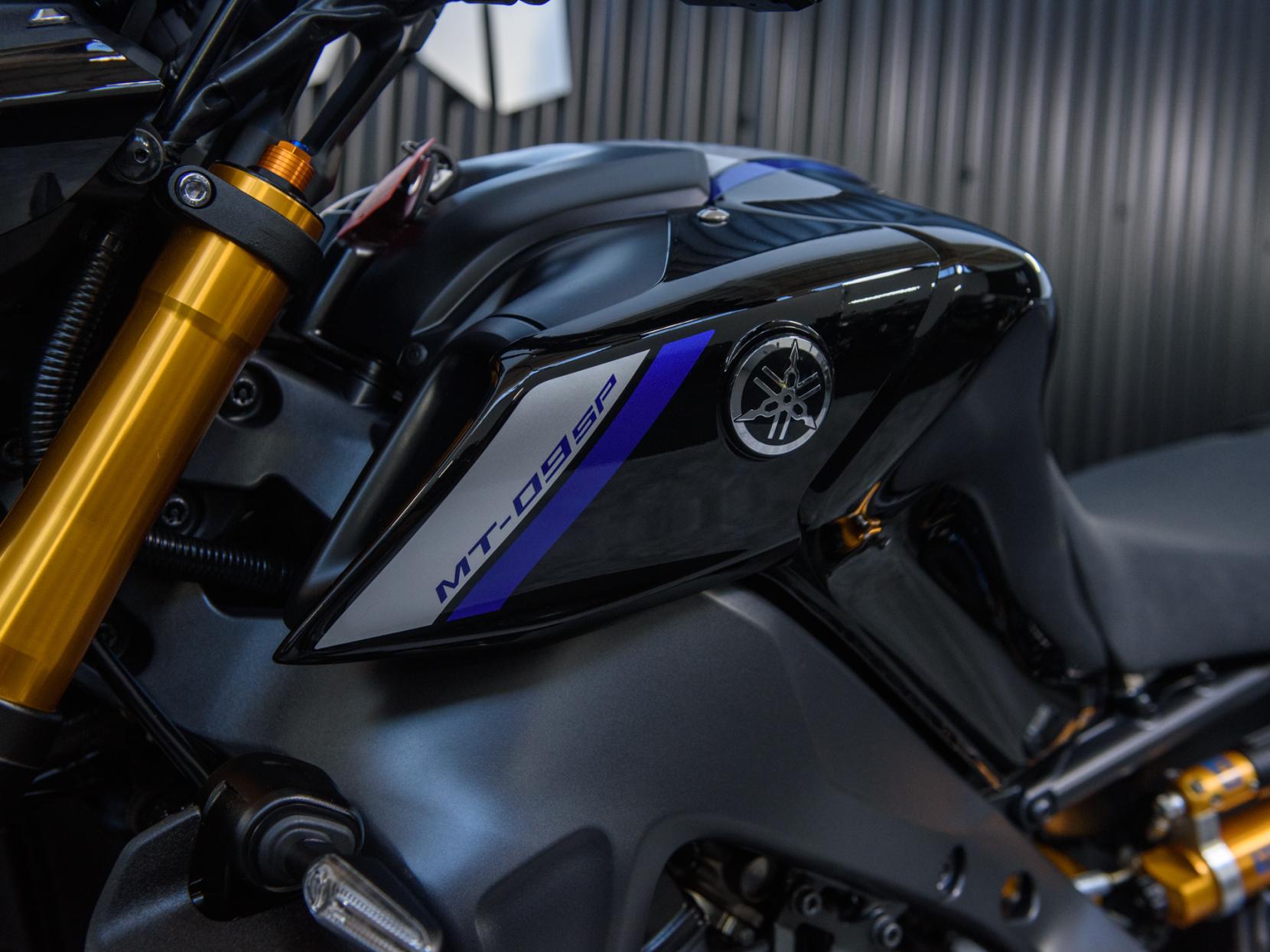 Yamaha MT-09 900 SP Hyper-naked Petrol Manual Euro 5 (119 ps)