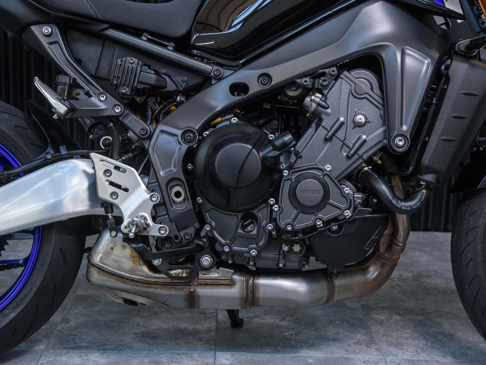 Yamaha MT-09 900 SP Hyper-naked Petrol Manual Euro 5 (119 ps)