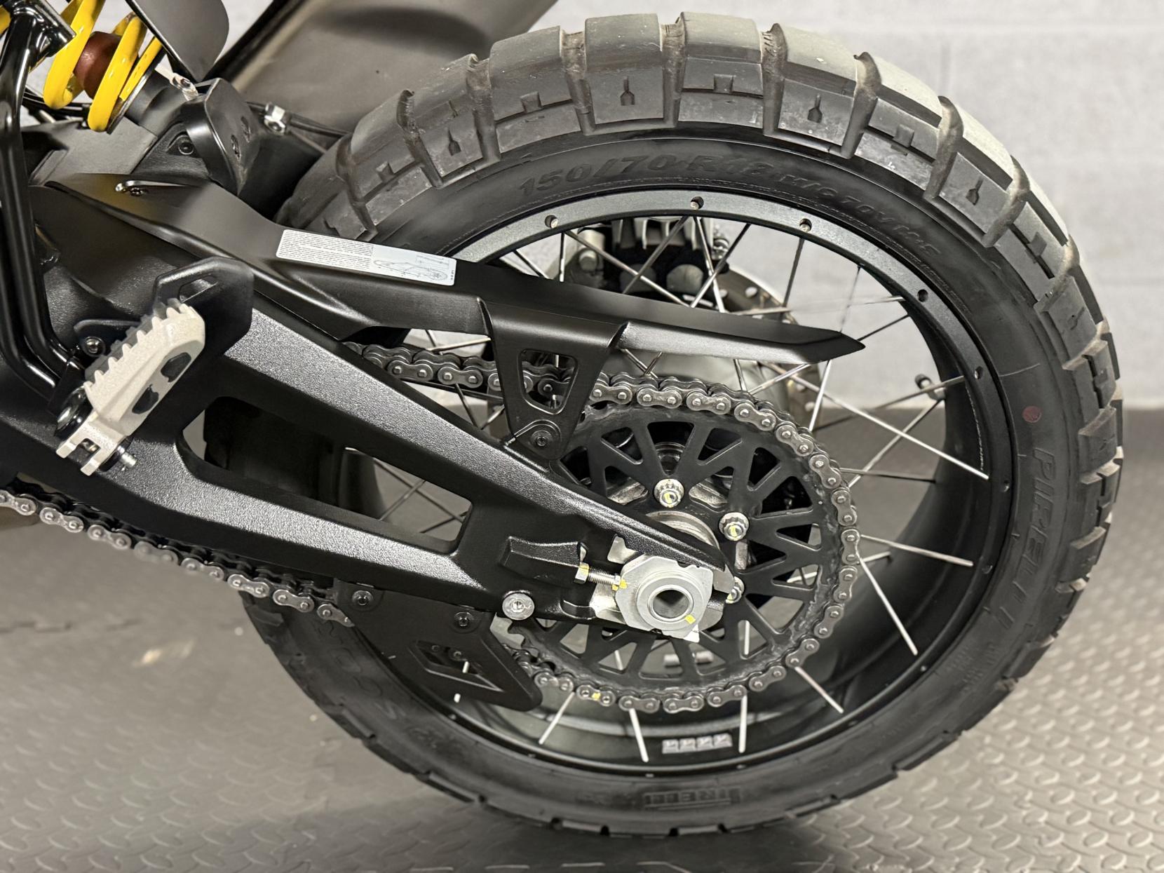 Ducati DesertX 937 Adventure Petrol Ducati Quick Shift Euro 5 (110 ps)