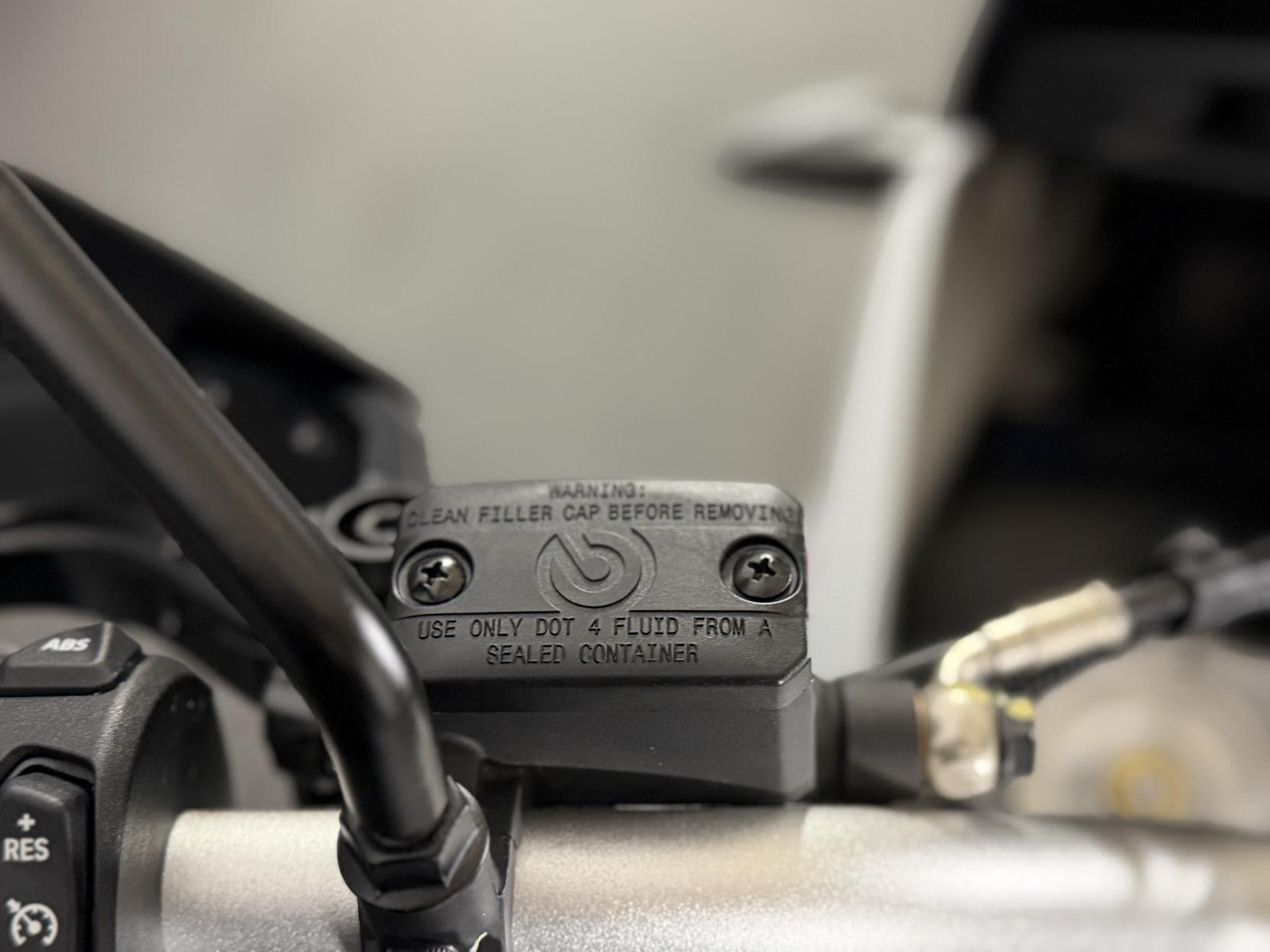 Ducati DesertX 937 Adventure Petrol Ducati Quick Shift Euro 5 (110 ps)