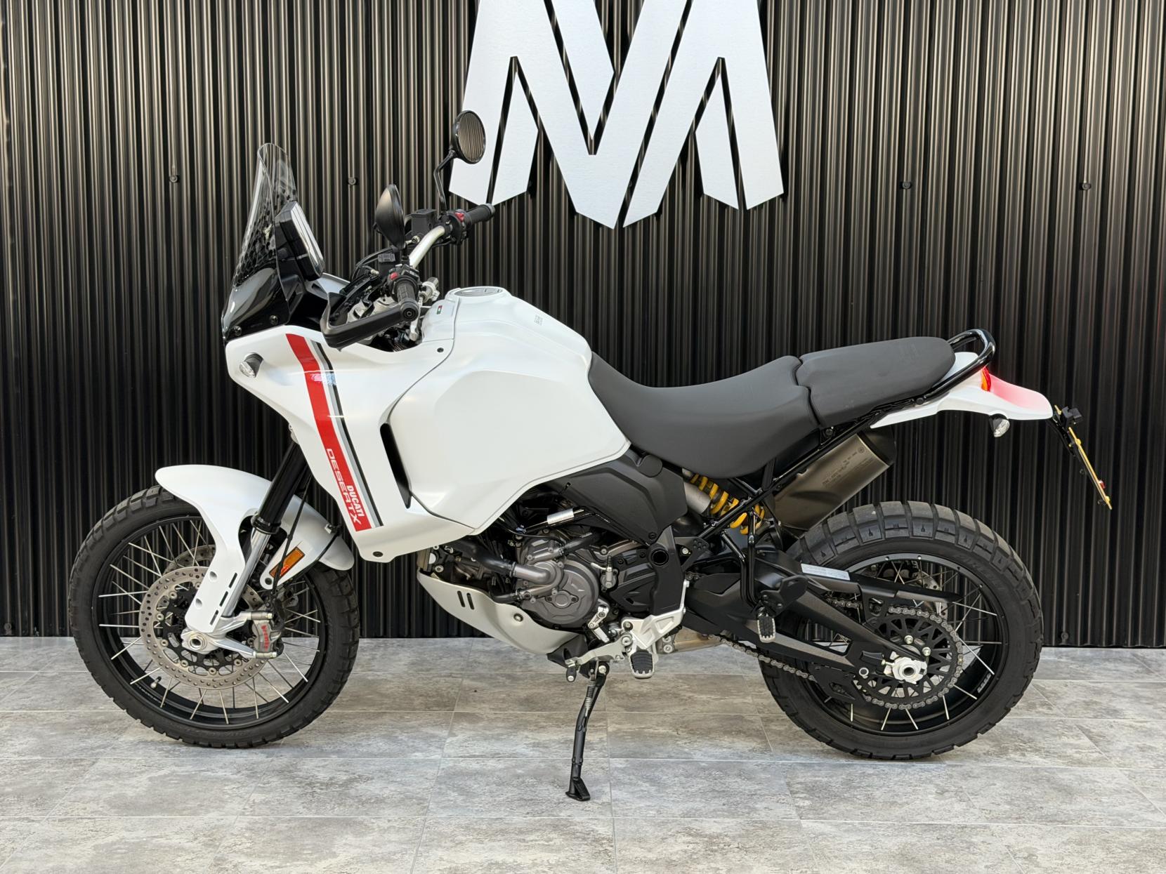 Ducati DesertX 937 Adventure Petrol Ducati Quick Shift Euro 5 (110 ps)