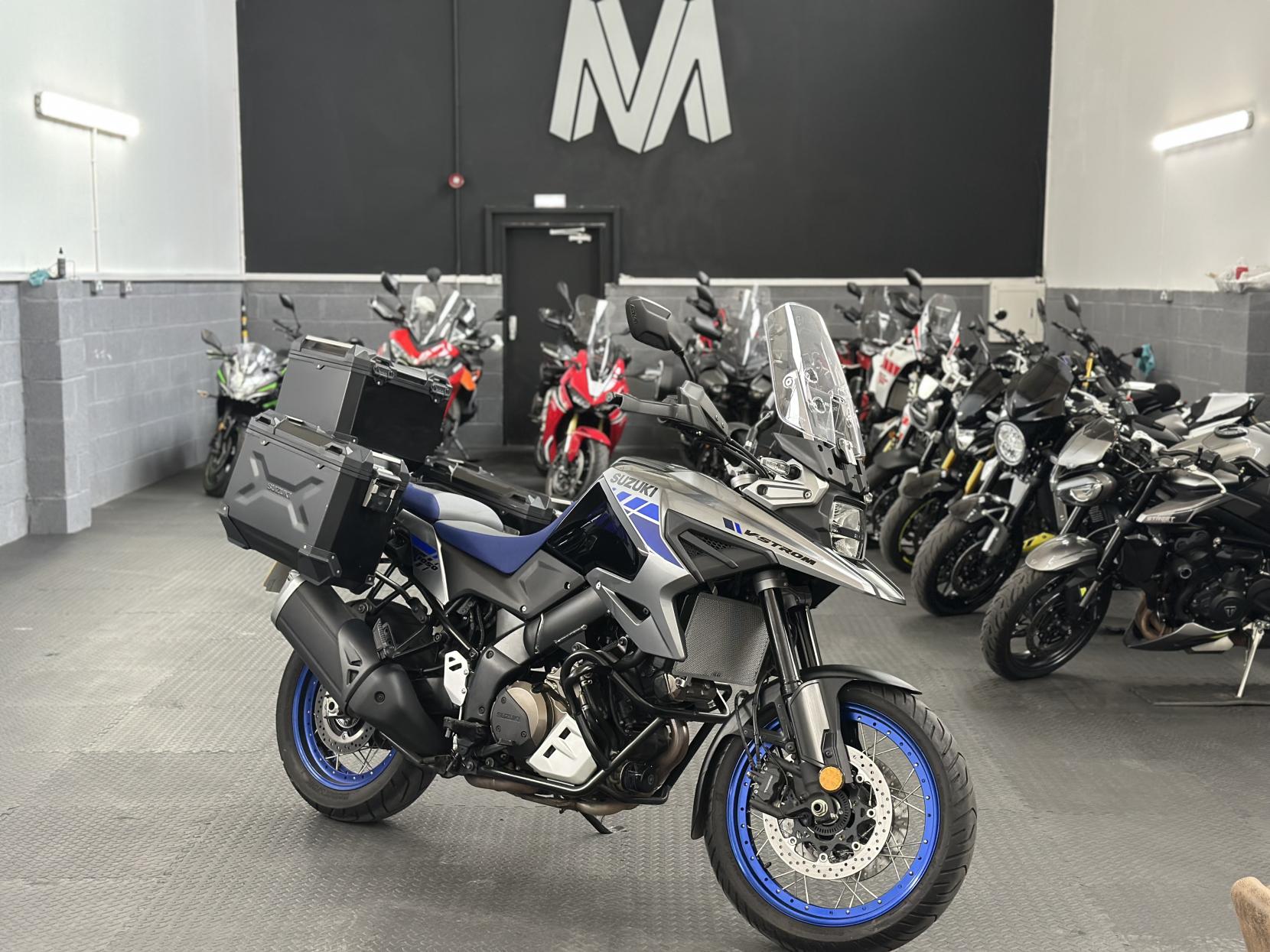 Suzuki V-Strom 1050 1050 XT Tour Adventure Petrol Manual Euro 5 (107 ps)