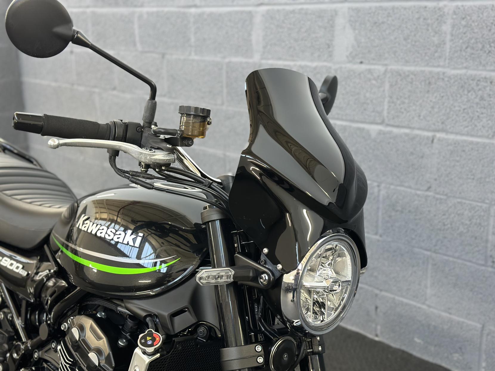 Kawasaki Z900 RS 900 Modern Classic Petrol Manual Euro 5 (111 ps)