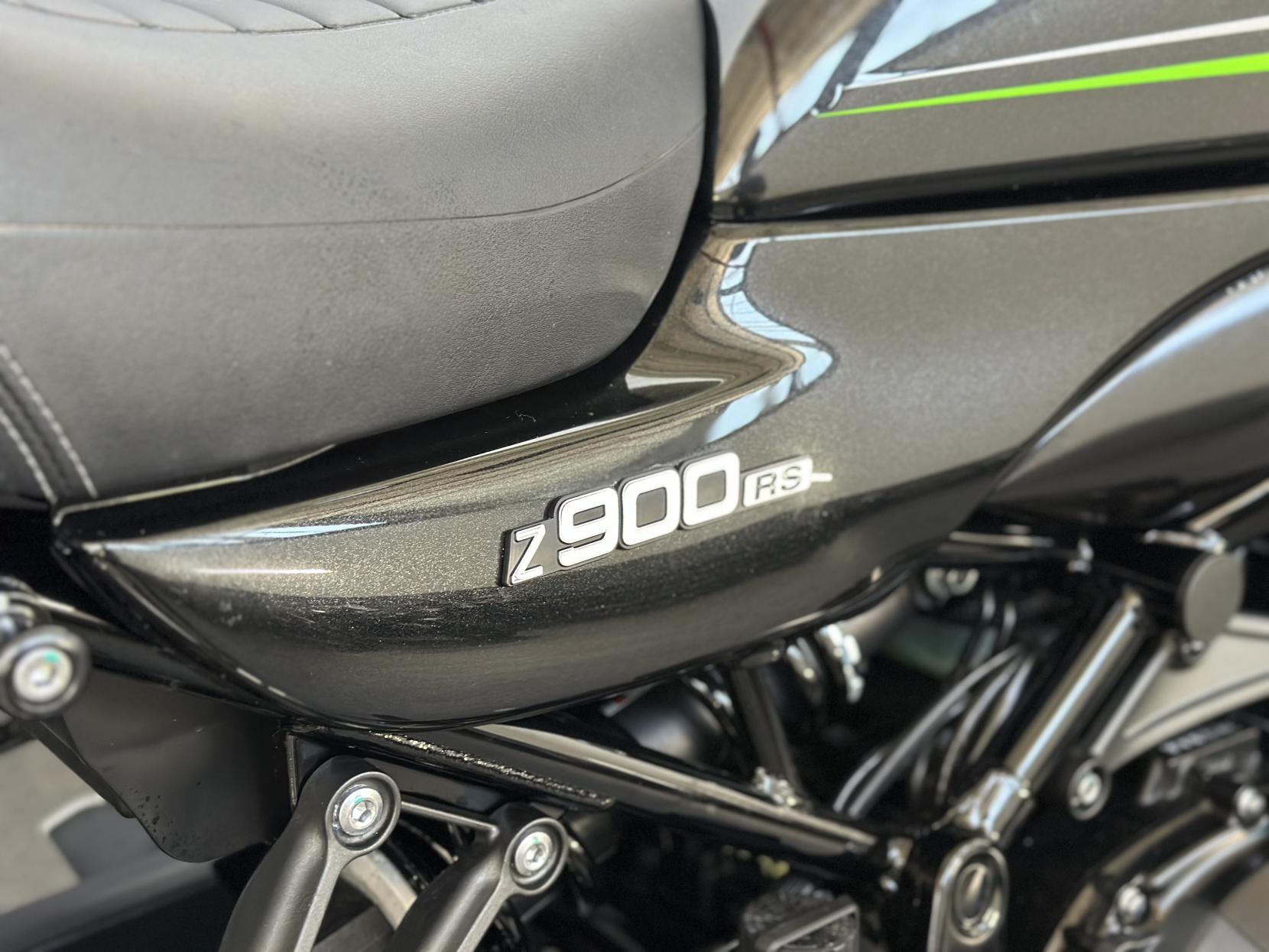 Kawasaki Z900 RS 900 Modern Classic Petrol Manual Euro 5 (111 ps)