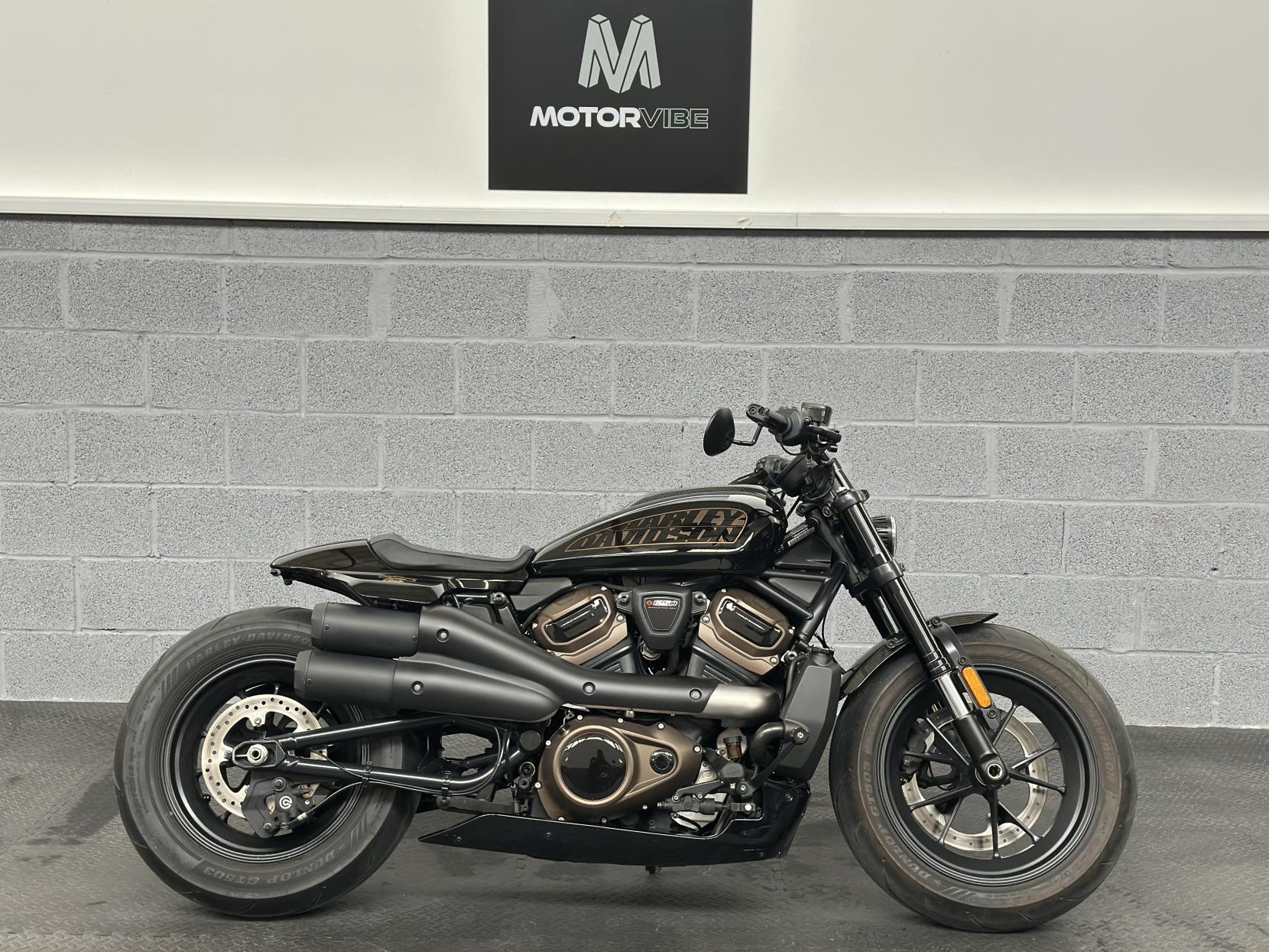 Harley-Davidson Sportster 1250 Sportster S Custom Cruiser Petrol - Main Image