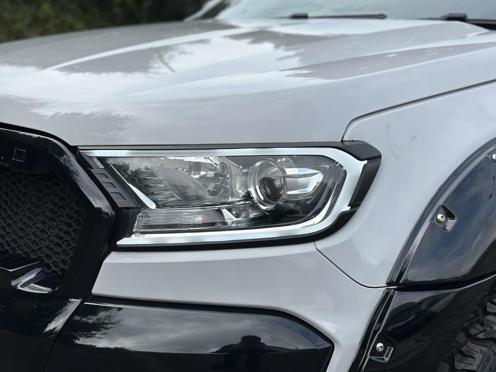 Ford Ranger 3.2 TDCi Wildtrak Pickup Double Cab 4dr Diesel Auto 4WD Euro 5 (200 ps) DERANGED