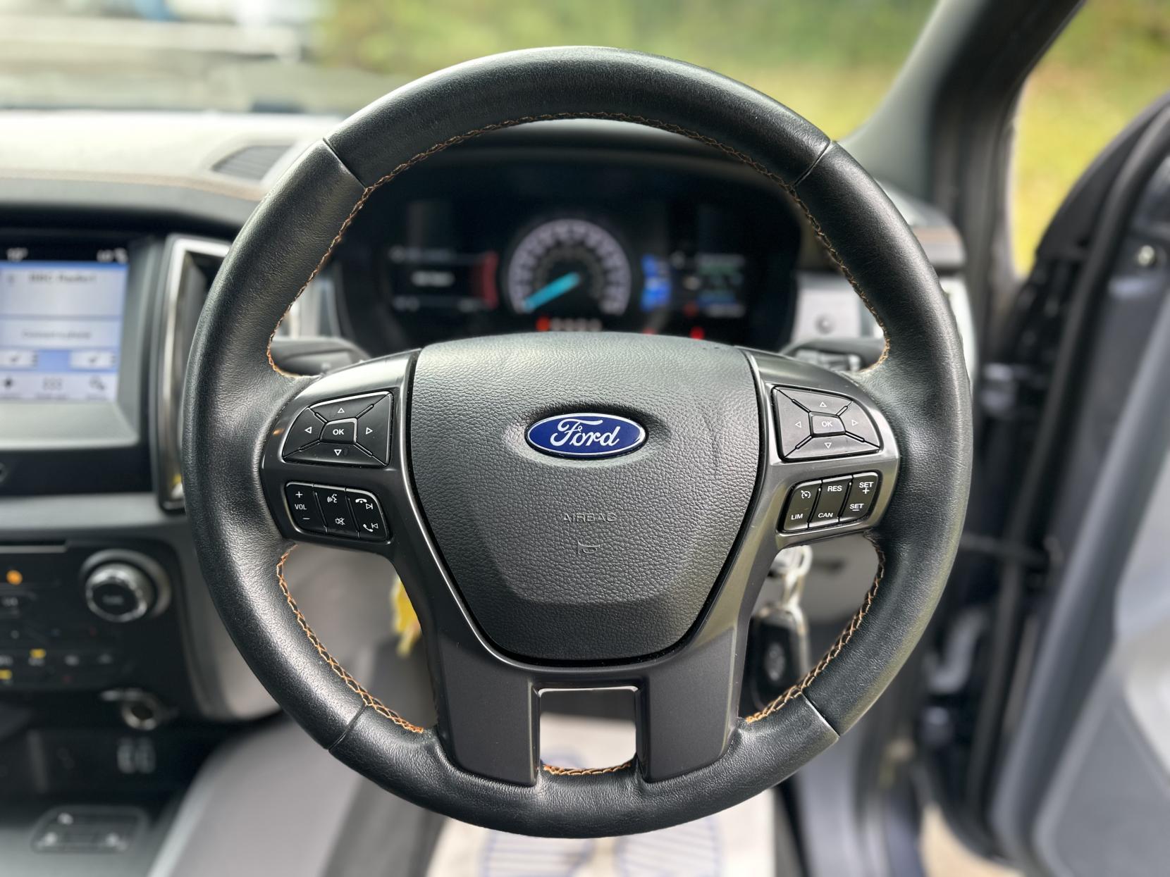 Ford Ranger 3.2 TDCi Wildtrak Pickup Double Cab 4dr Diesel Auto 4WD Euro 5 (200 ps) DERANGED