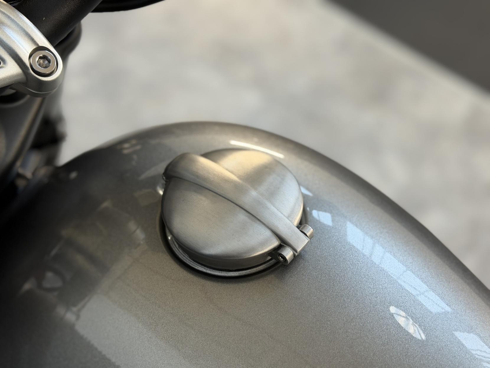 Triumph Speed Twin 1200 1200 Roadster/Retro Petrol Manual O-ring Euro 4 (98 ps)