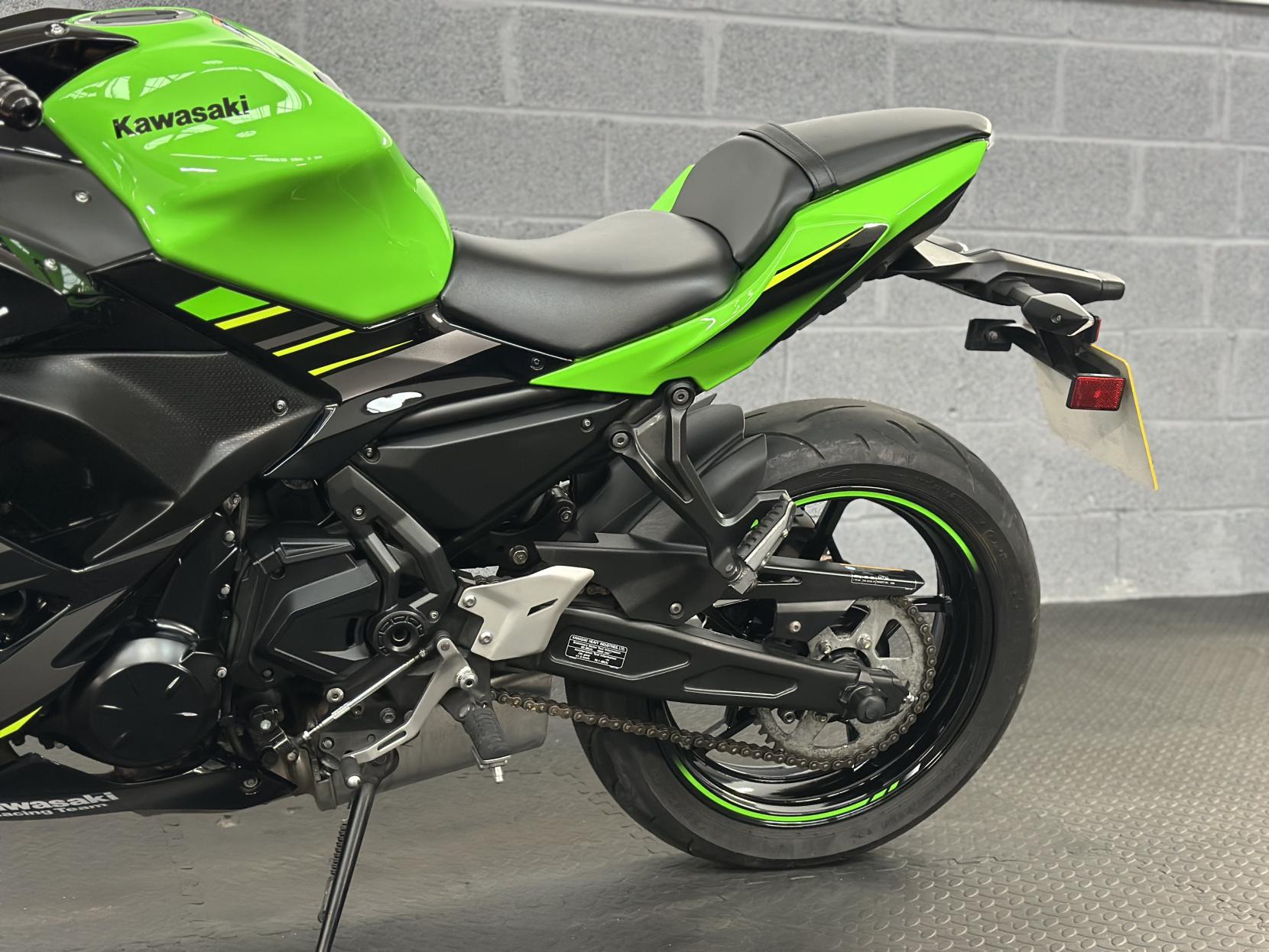 Kawasaki Ninja 650 650 Super Sports Petrol Manual KRT Edition Euro 4 (68 ps)
