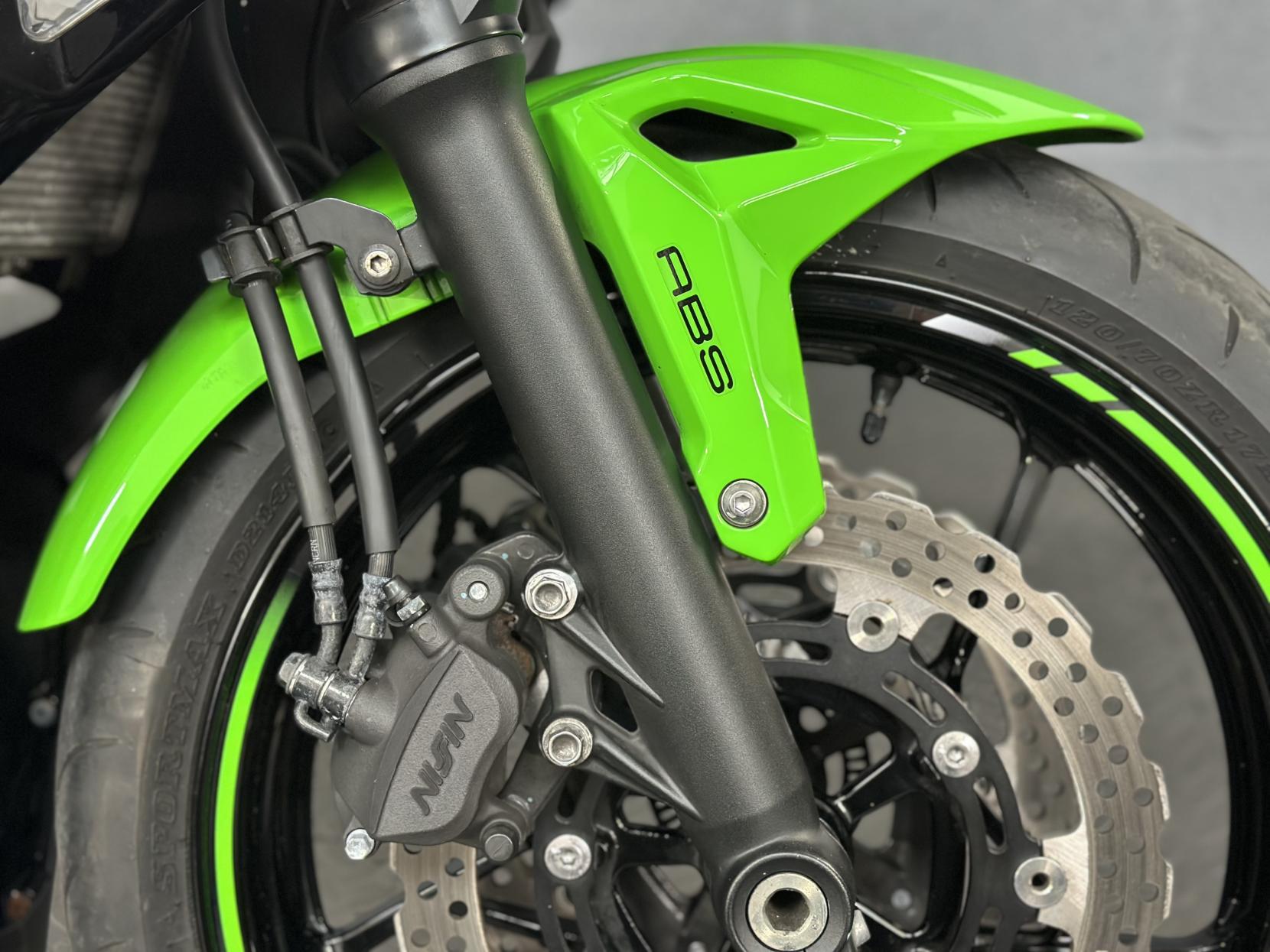 Kawasaki Ninja 650 650 Super Sports Petrol Manual KRT Edition Euro 4 (68 ps)