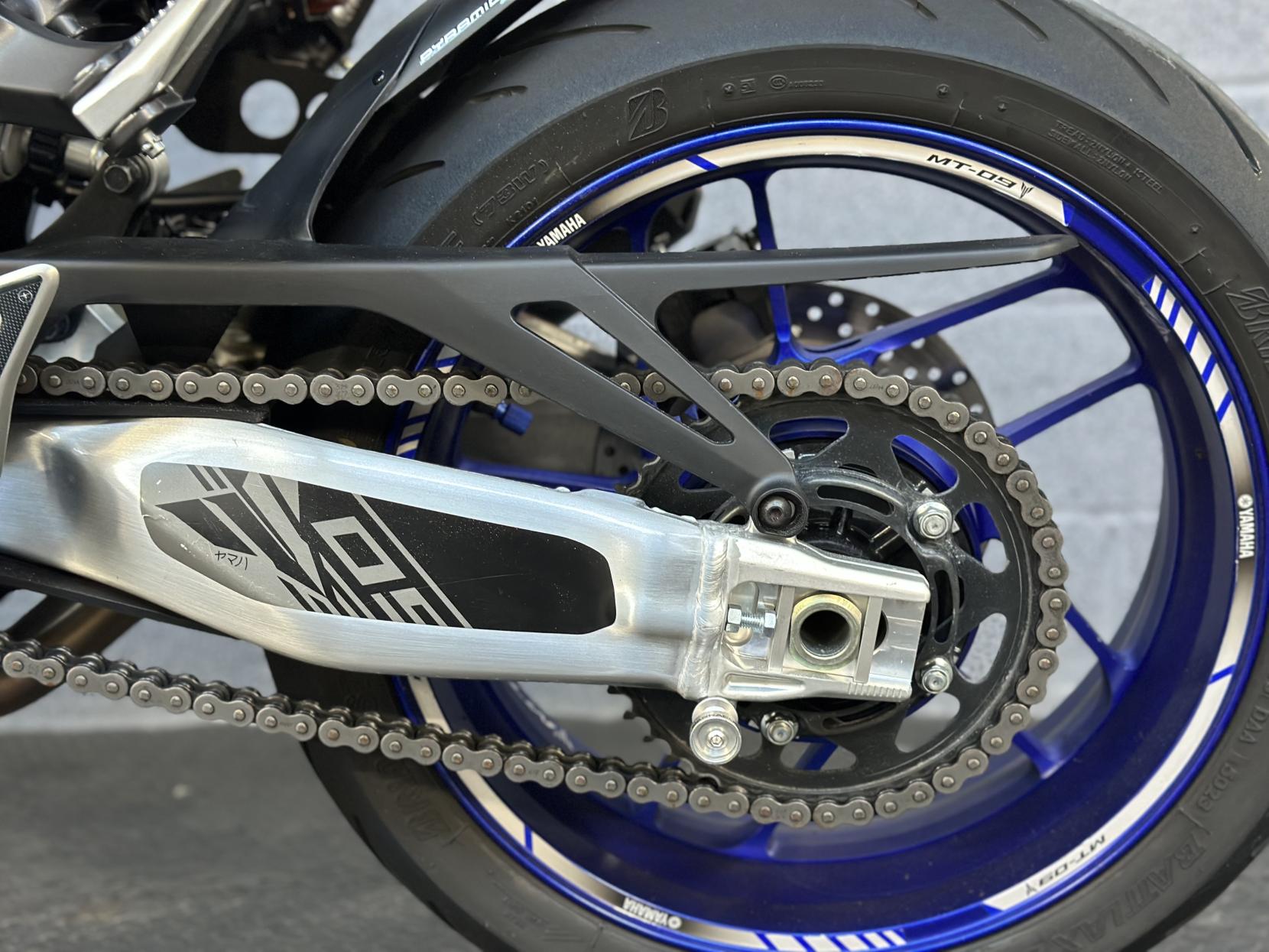 Yamaha MT-09 900 SP Hyper-naked Petrol Manual Euro 5 (119 ps)