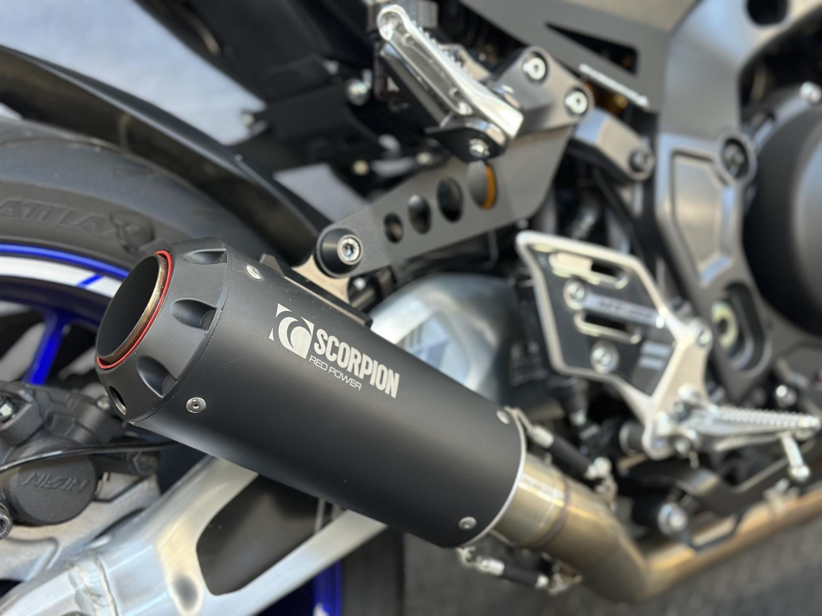 Yamaha MT-09 900 SP Hyper-naked Petrol Manual Euro 5 (119 ps)