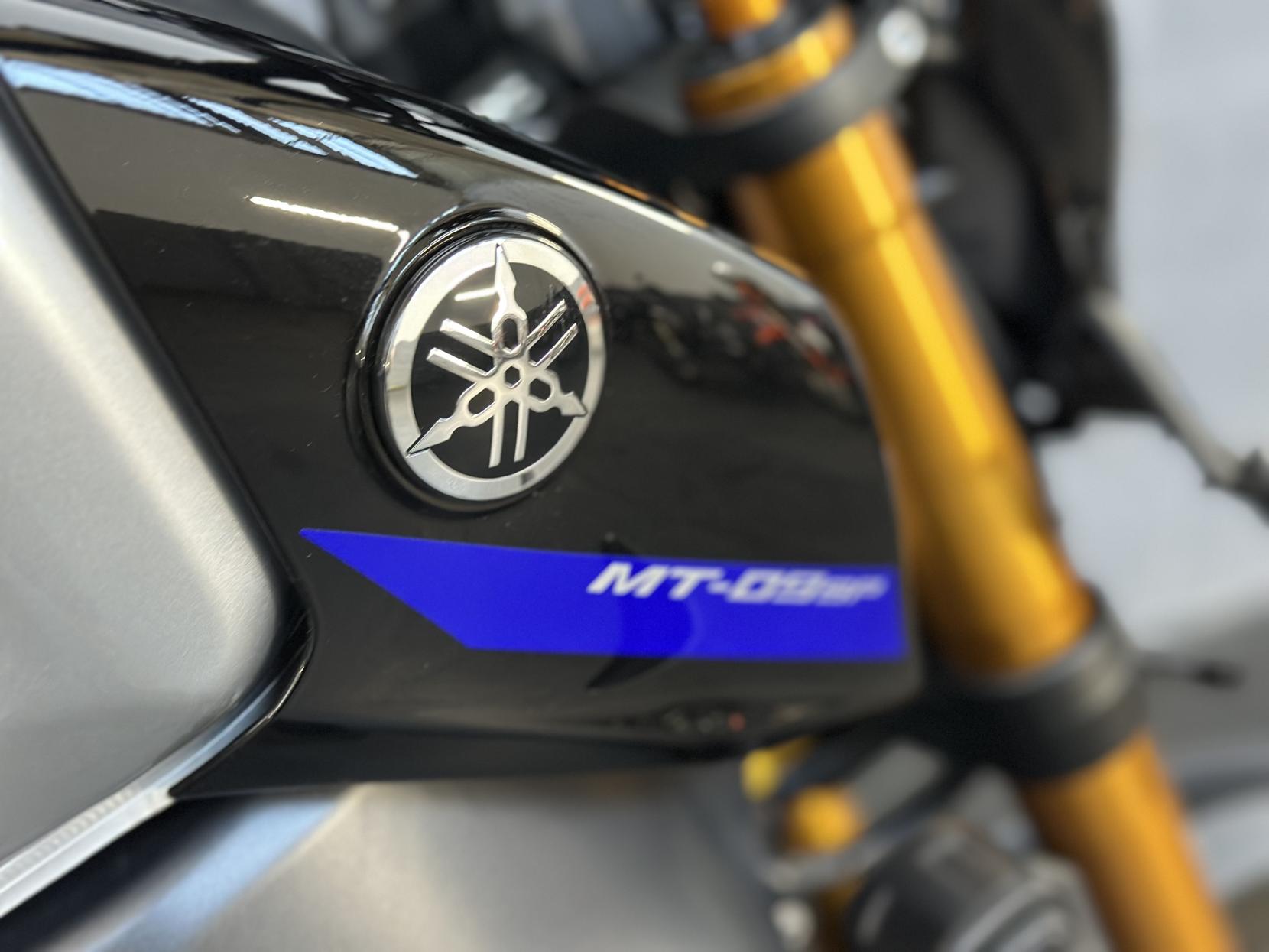 Yamaha MT-09 900 SP Hyper-naked Petrol Manual Euro 5 (119 ps)