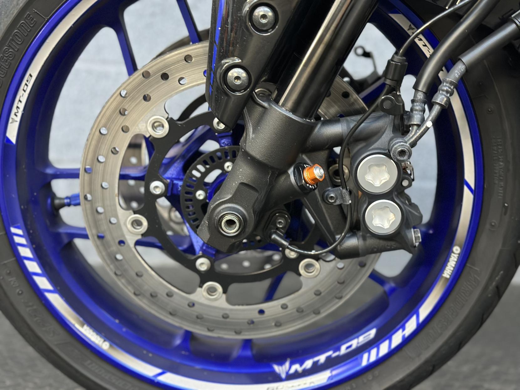 Yamaha MT-09 900 SP Hyper-naked Petrol Manual Euro 5 (119 ps)