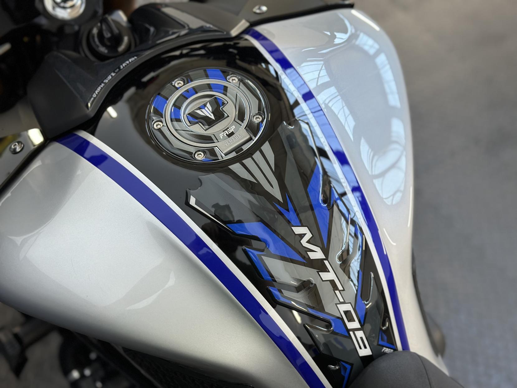 Yamaha MT-09 900 SP Hyper-naked Petrol Manual Euro 5 (119 ps)