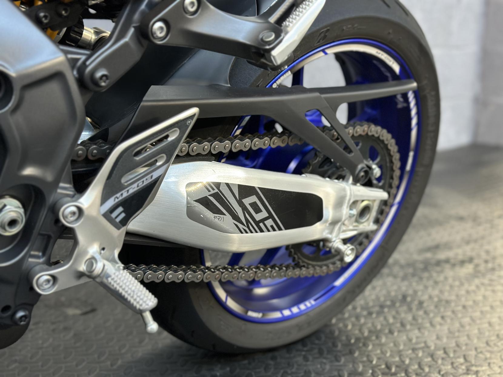 Yamaha MT-09 900 SP Hyper-naked Petrol Manual Euro 5 (119 ps)