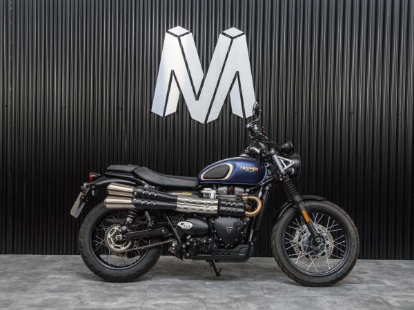Triumph Street Scrambler 900 Roadster/Retro Petrol Manual Euro 5 (65 ps)