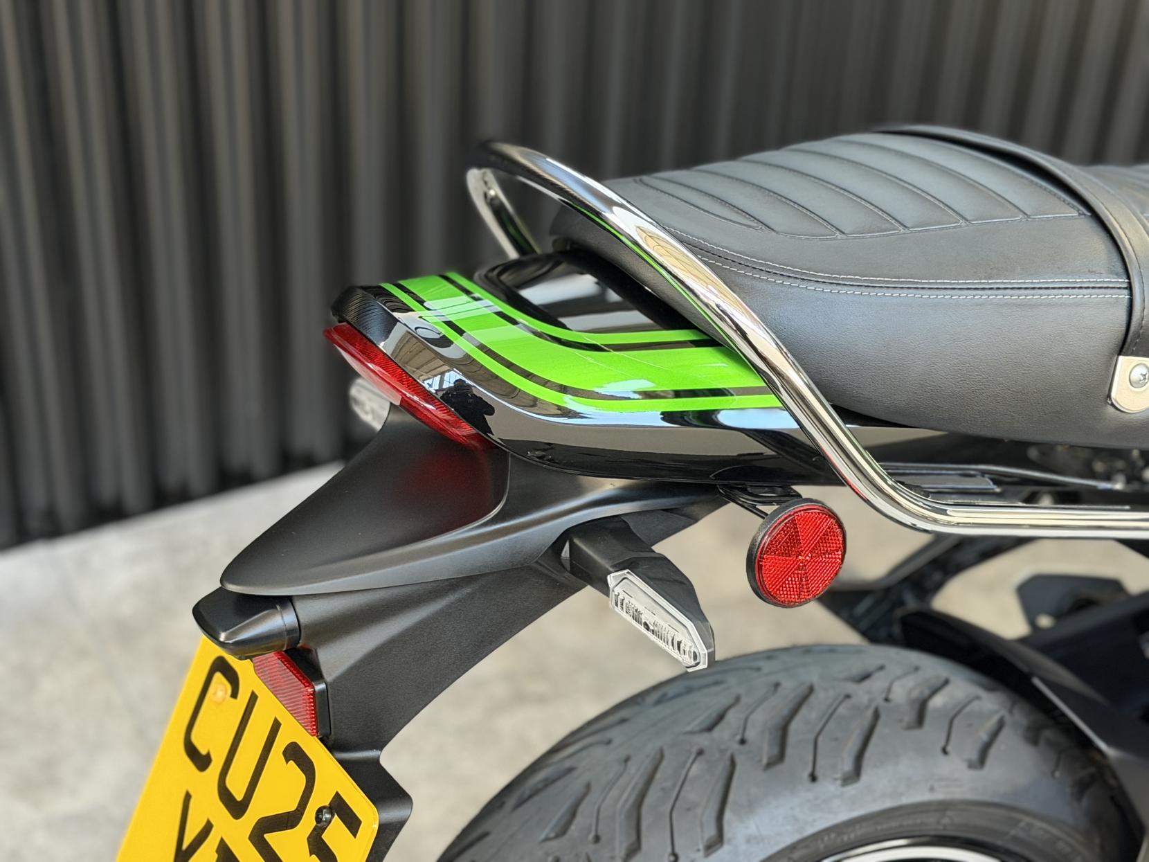 Kawasaki Z900 RS 900 Modern Classic Petrol Manual Euro 5 (111 ps)