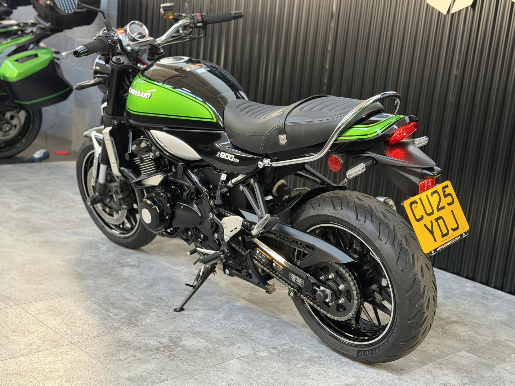 Kawasaki Z900 RS 900 Modern Classic Petrol Manual Euro 5 (111 ps)